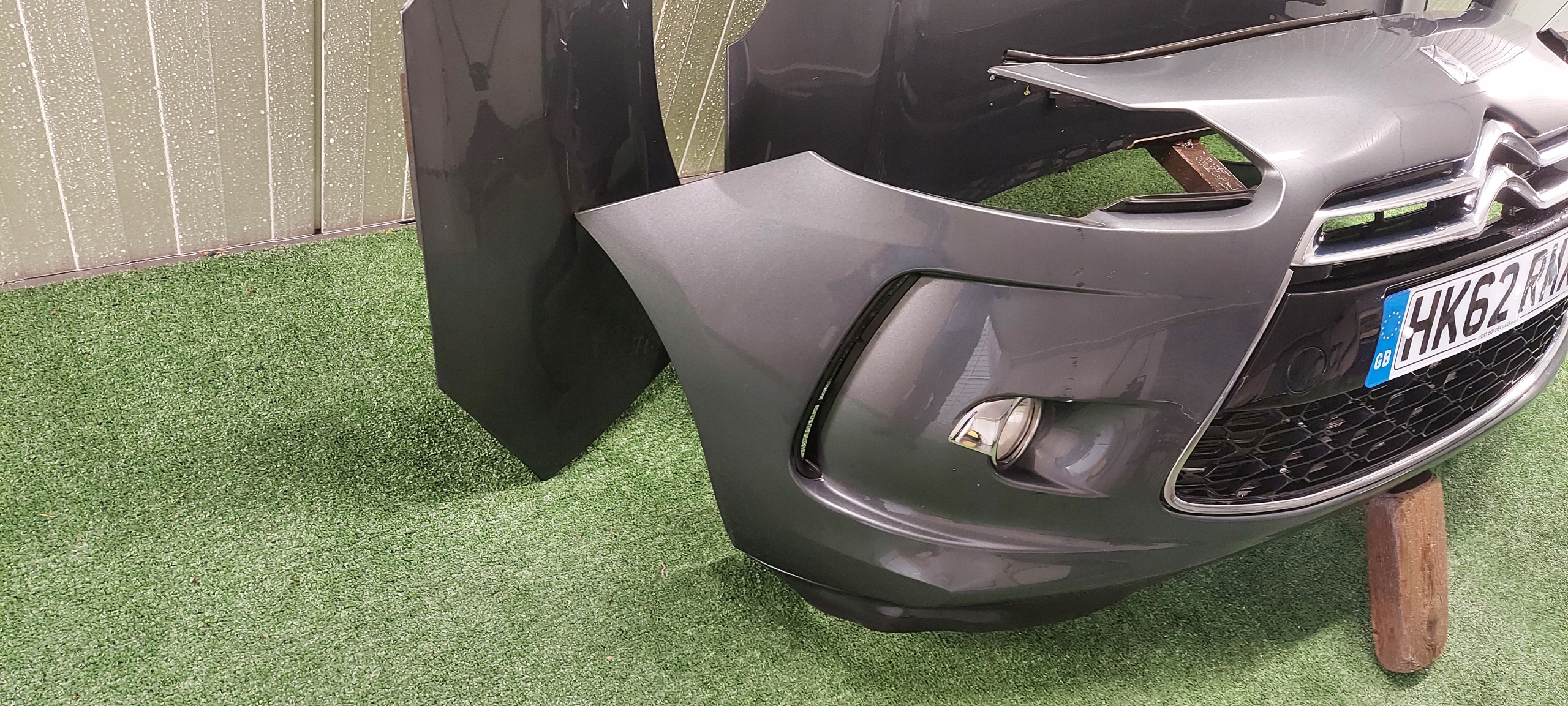 bumper front CITROEN DS3 LAK: KTP