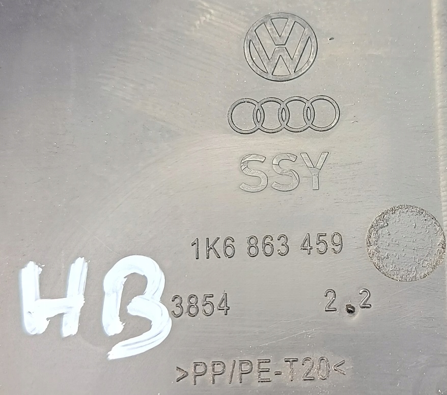 VW GOLF VI 6 11 R OSŁONA PASA TYLNEGO HB 5D Producent części Volkswagen