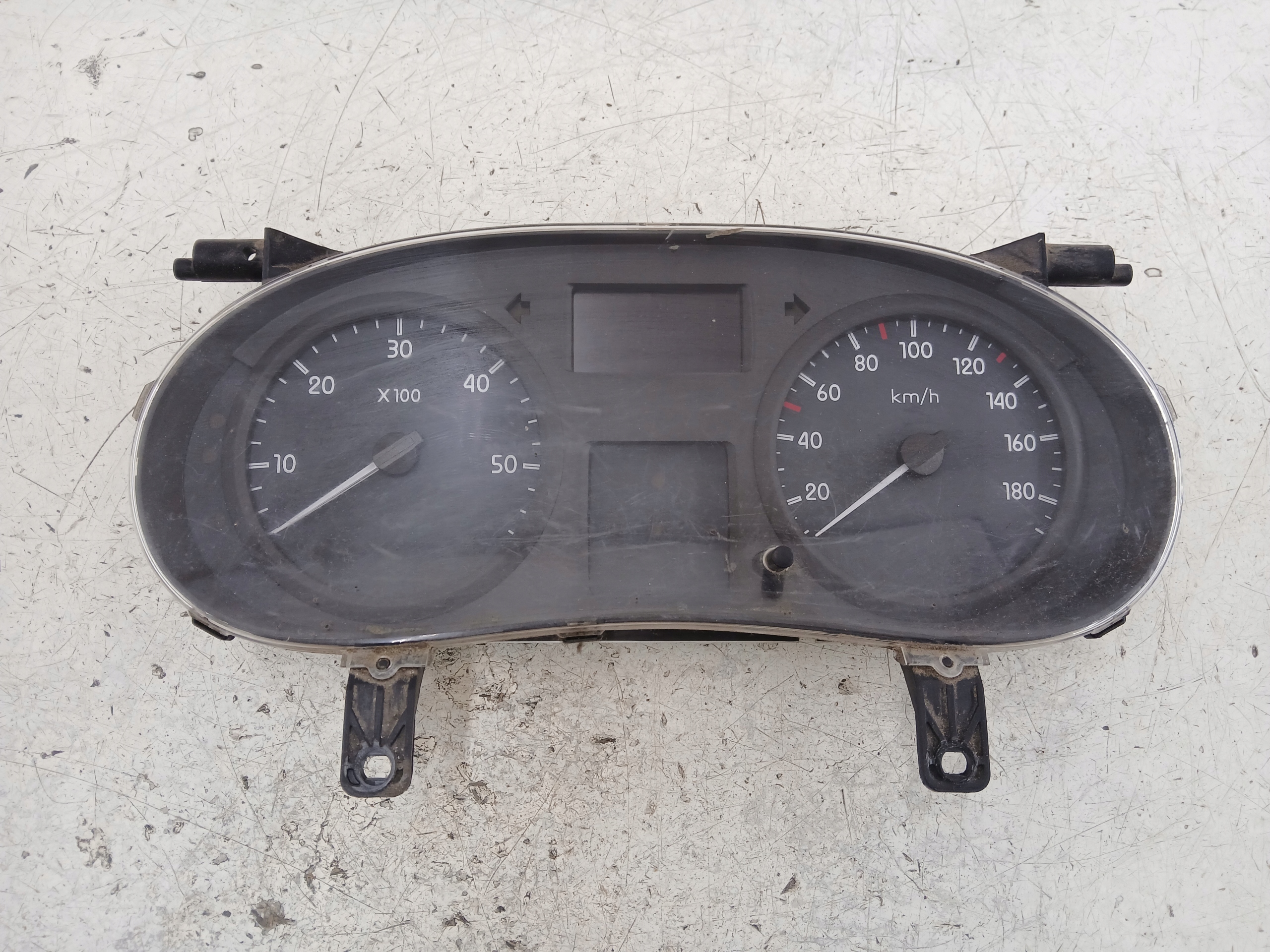 RENAULT MASTER II 2.5 DCI dials dials P8200467948E