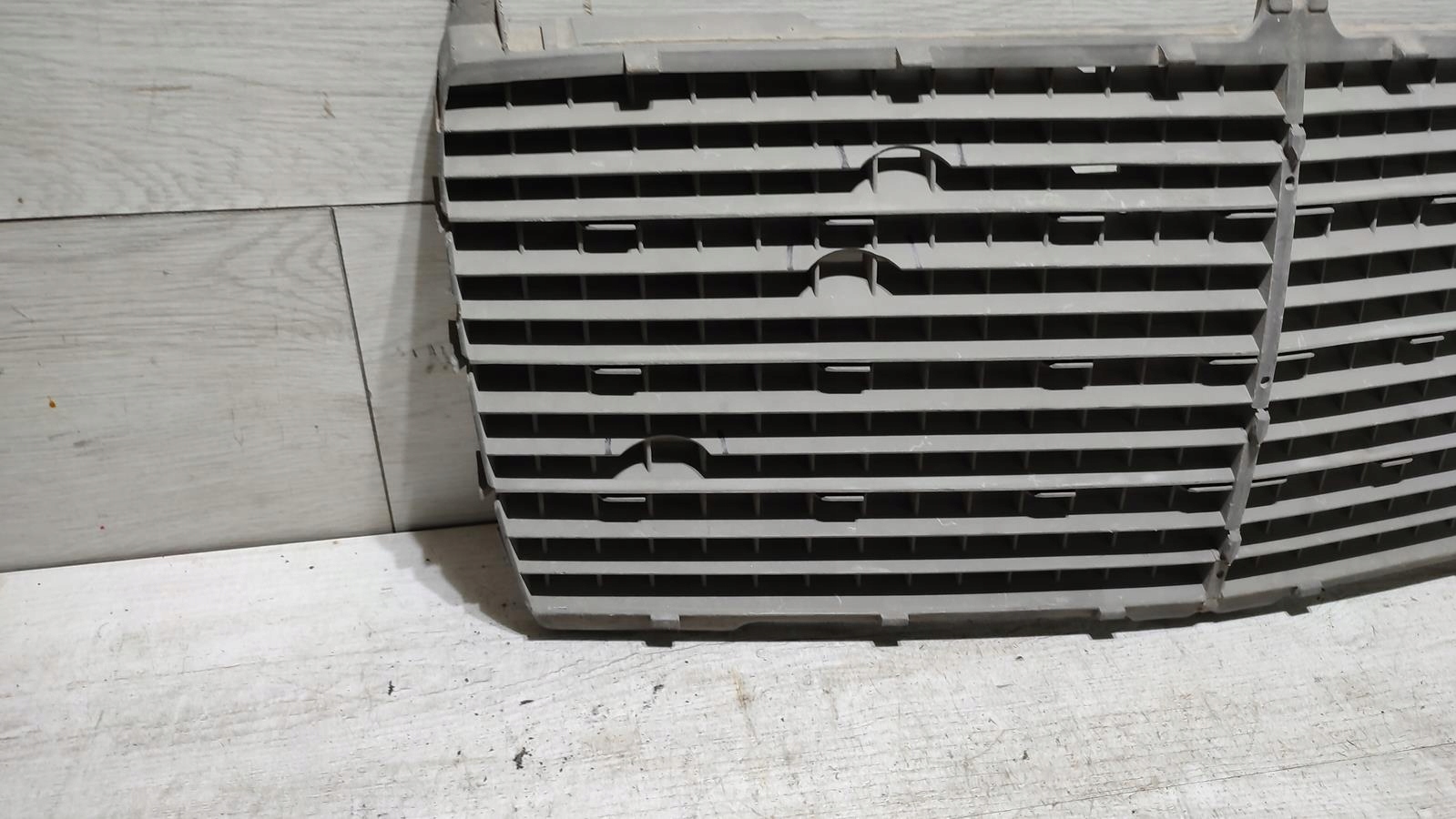 Grill Grill Mercedes w124