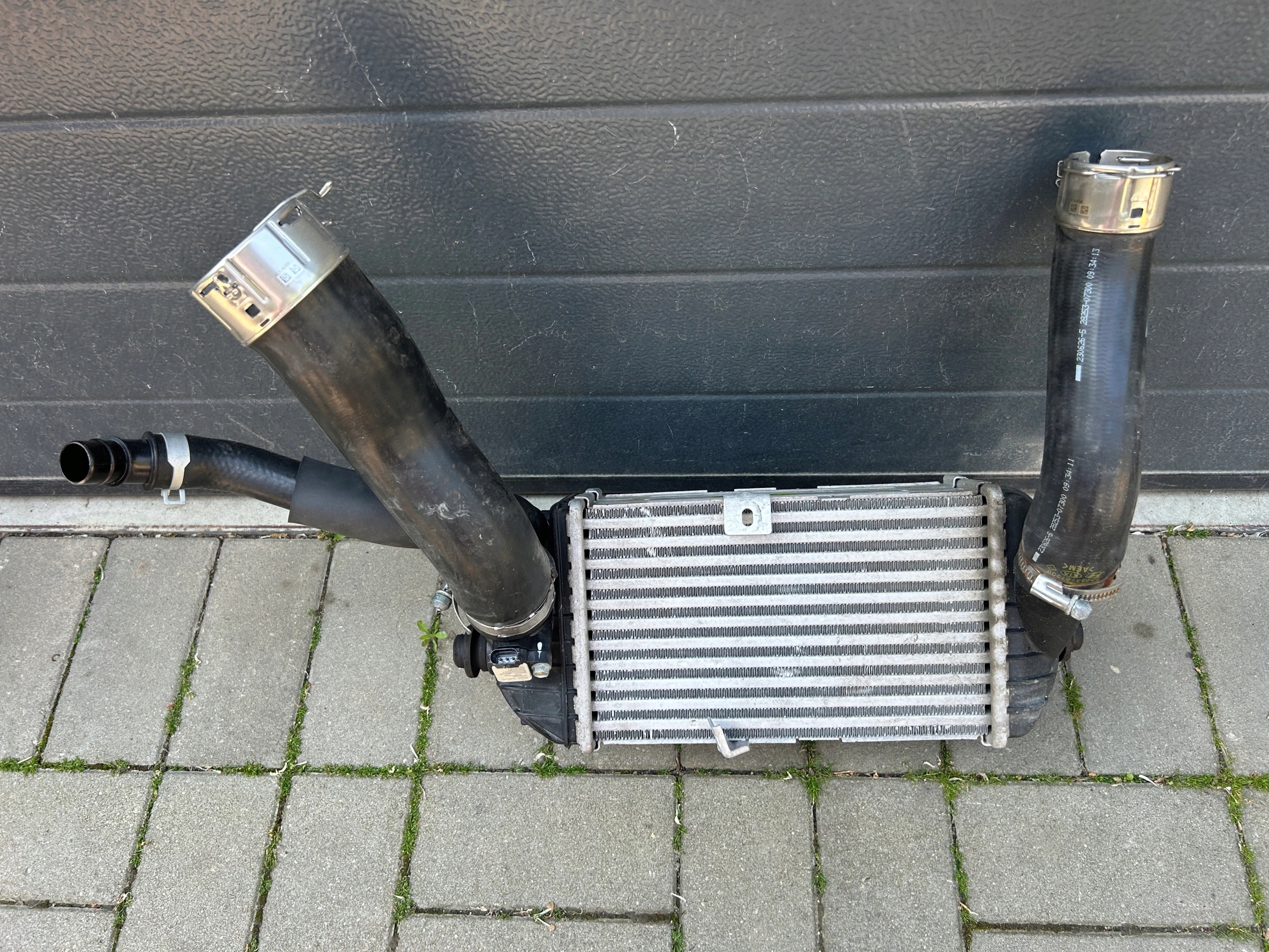 Kia Rio IV 17- Kühler luft intercooler 28270-07300