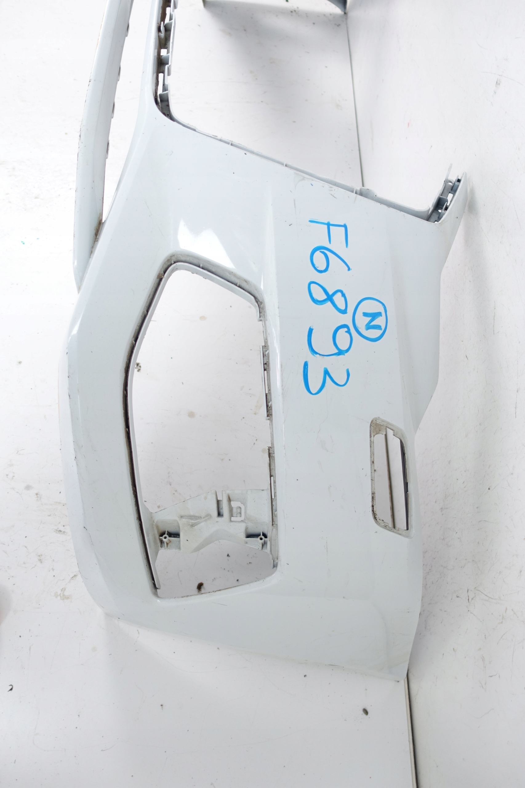 AUDI A6 C8 4K0 2018- bumper front front 4K0807437