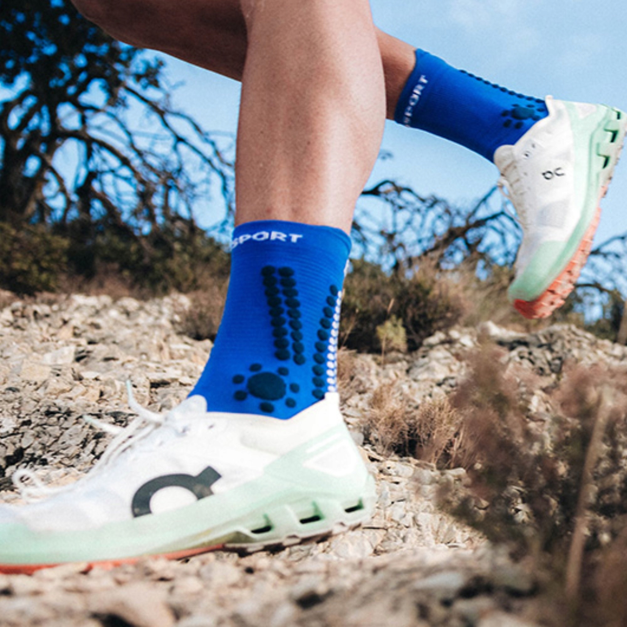 Skarpety do biegania COMPRESSPORT TRAIL V4.0 T2 Rozmiar 39-41
