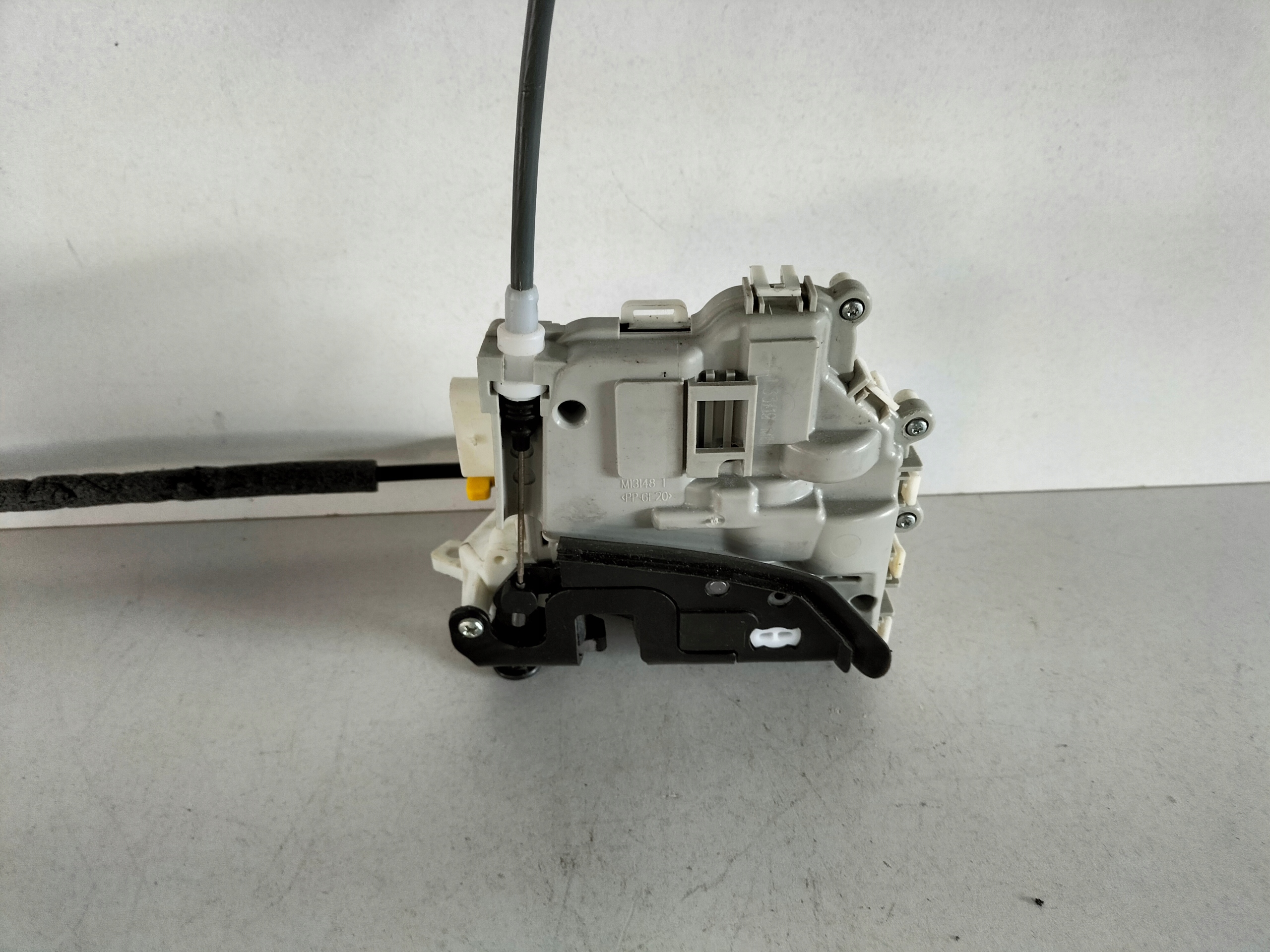 lock door front right AUDI A1 14- A3 8V 16