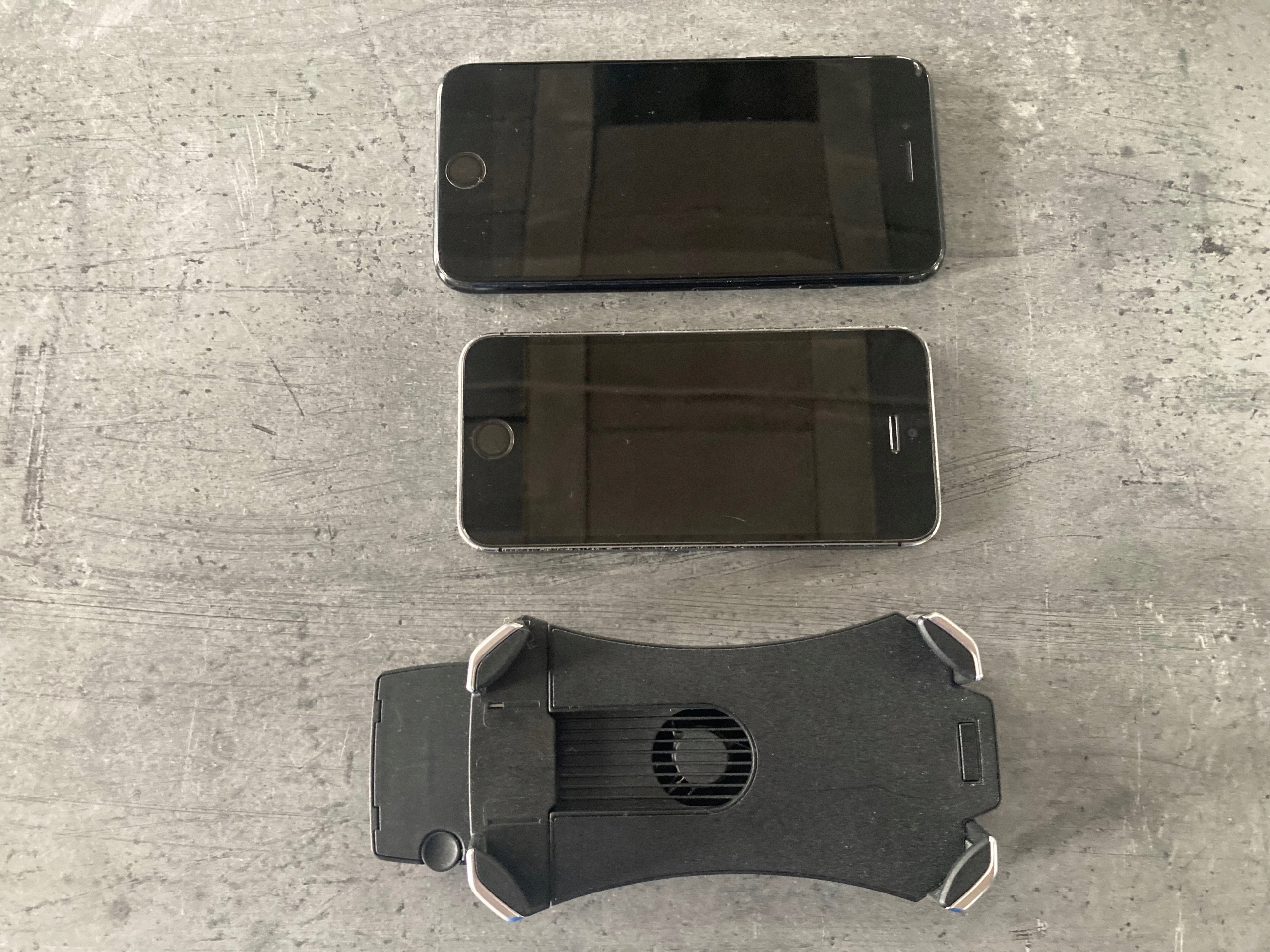 ADAPTER TELEFON MERCEDES W212 W204 E222 W205 GLE Rodzaj do telefonów