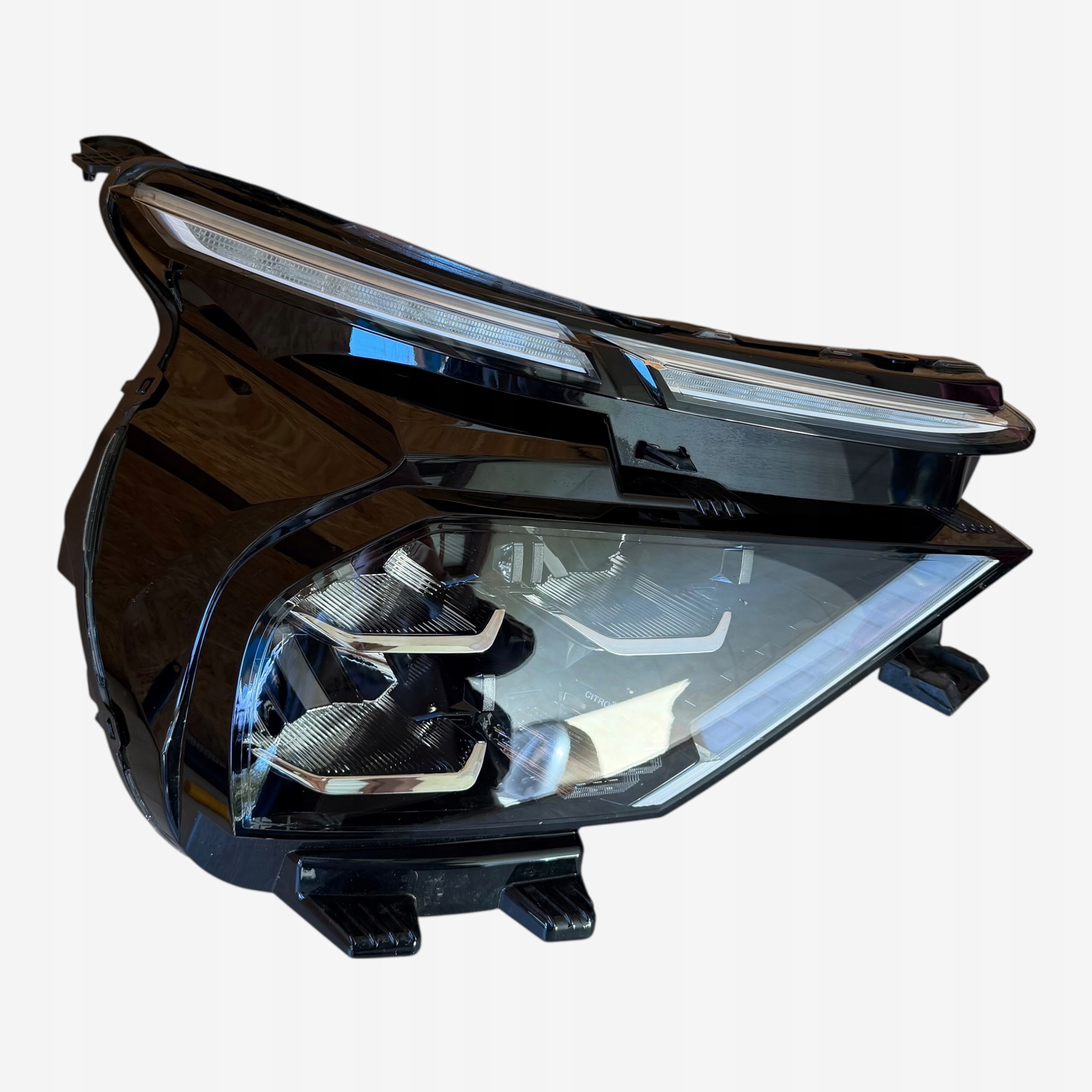 light front right CITROEN C4 III 2024 ROK FULL LED 9830649280