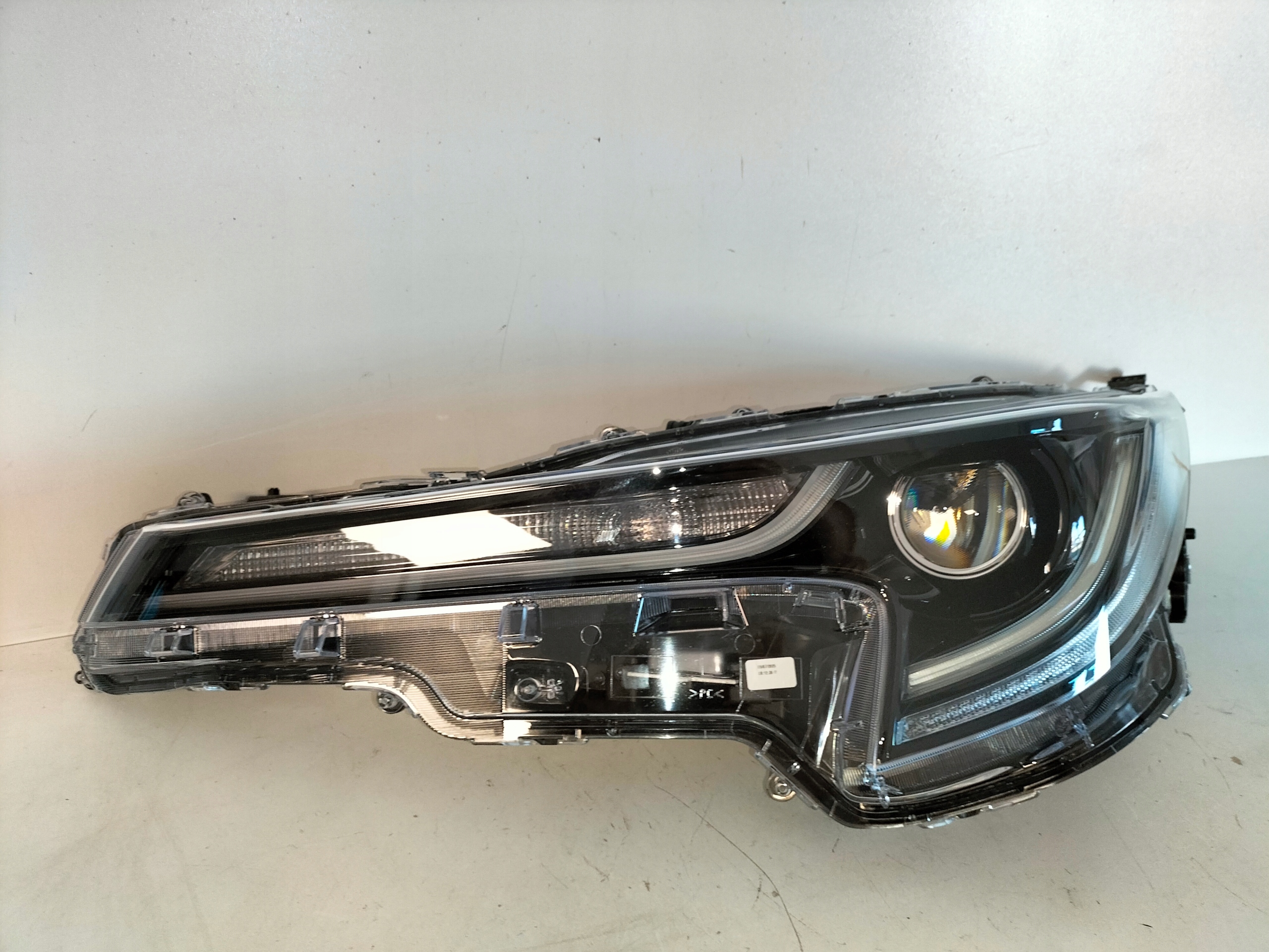 light front reflektor left TOYOTA COROLLA E21 18-22 HB/KOMBI FULL LED