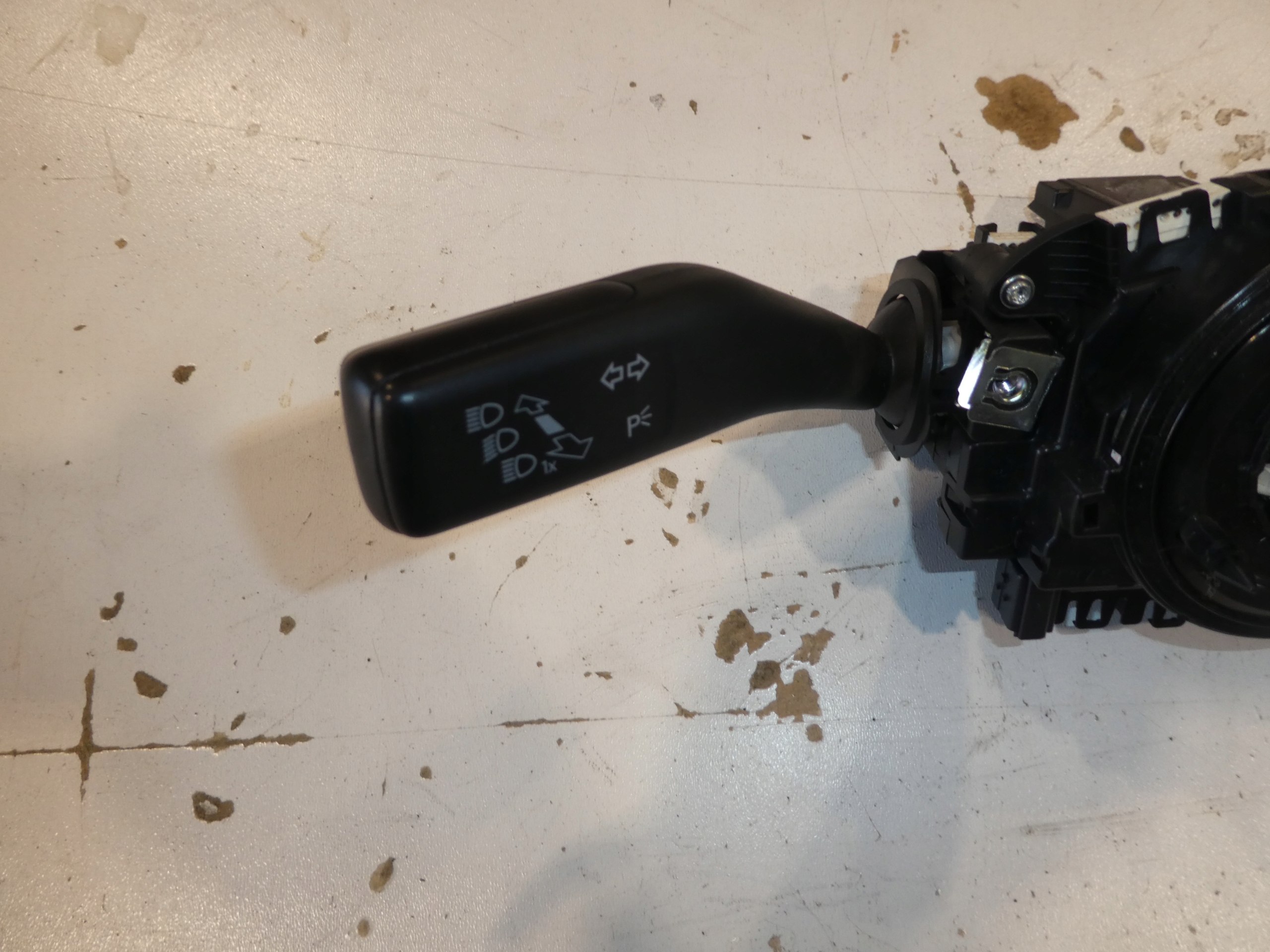 steering wheel levers and controls control ring VW SEAT SKODA