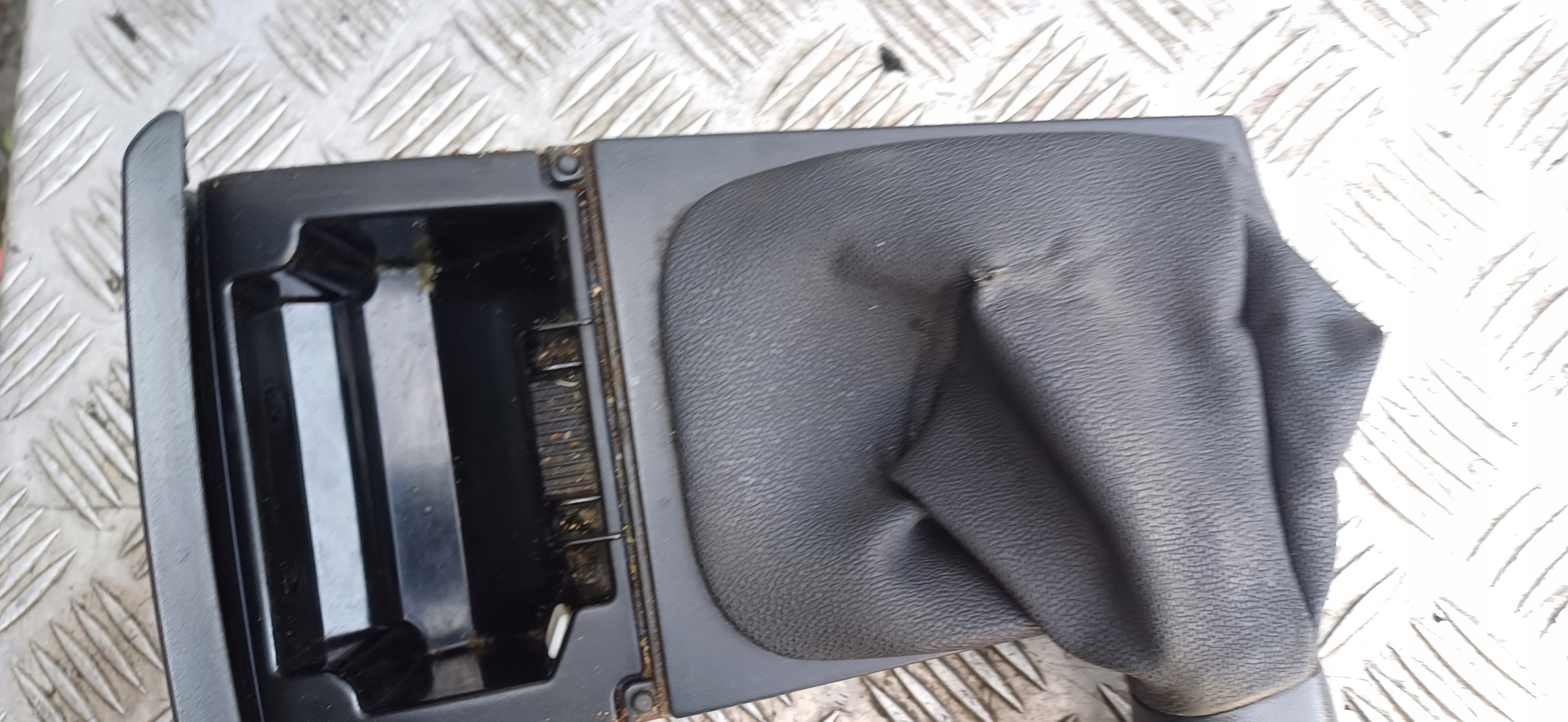 SKODA FABIA e Posacenere ghetta Pomello 6Y0857951