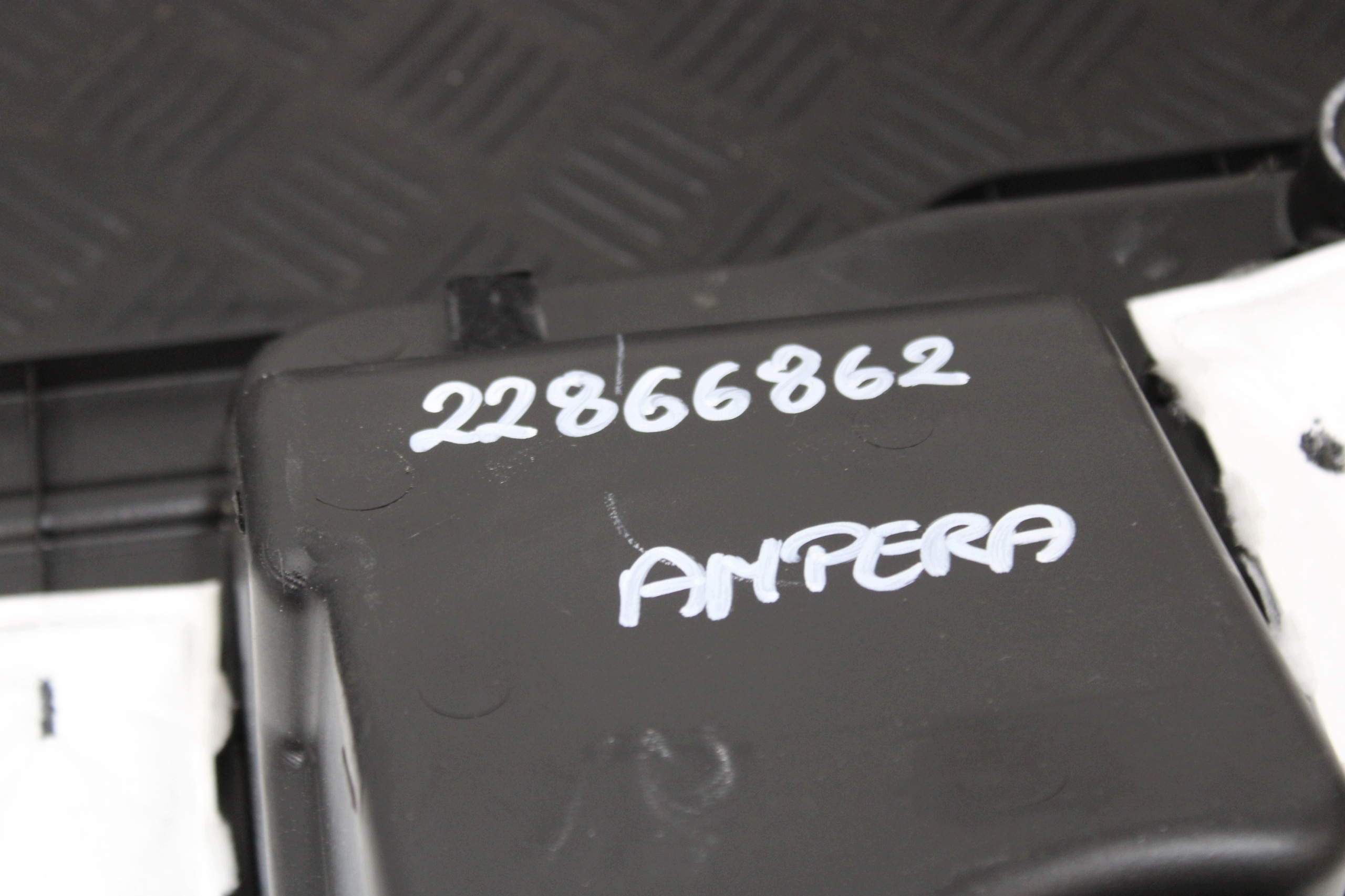passenger compartment boot WKLAD 22866862 OPEL AMPERA