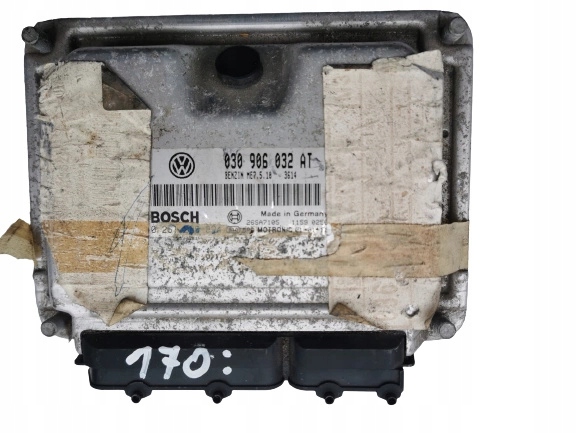 SEAT AROSA 1.4B 0261206824 030906032AT computer EC