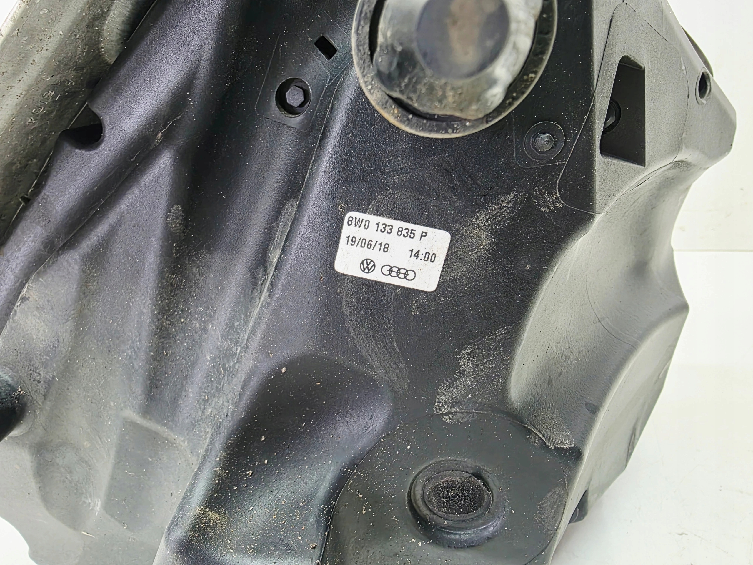 Gehäuse filter luft AUDI A4 B9 A5 8W 2.0 TDI 8W0133835P