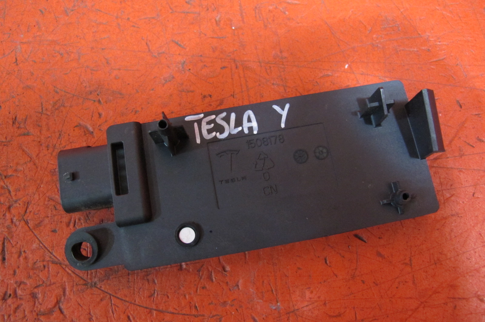 Tesla MODEL Y module control unit ANTENY aerial BLUETOOTH BT 1508179-00-F