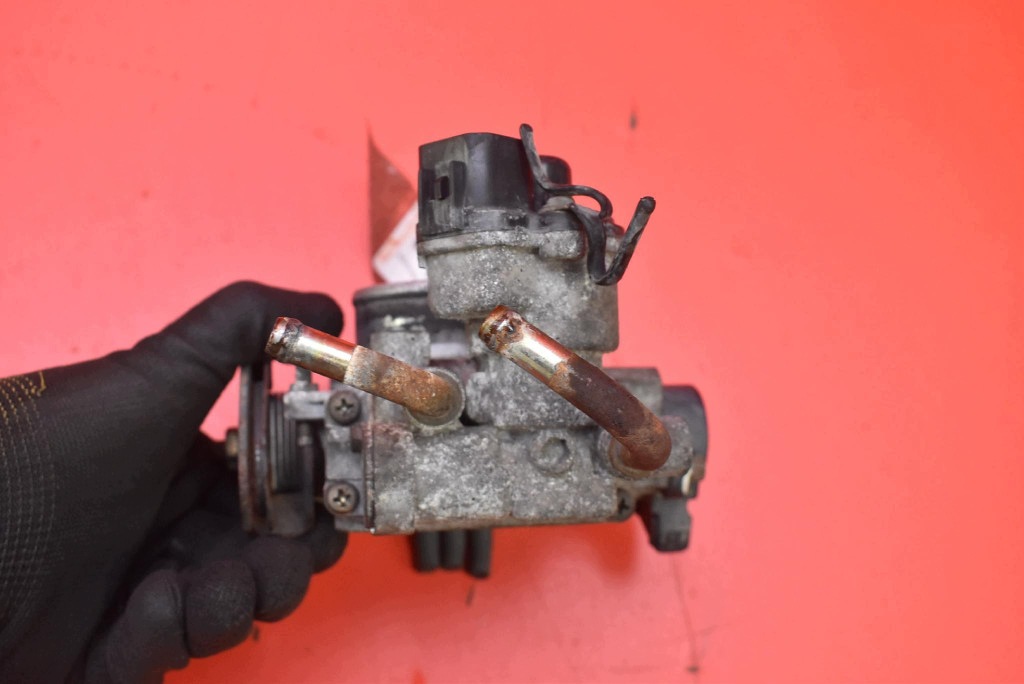 Valvola a farfalla MITSUBISHI CARISMA 1.6 16V 90 KM 95-99