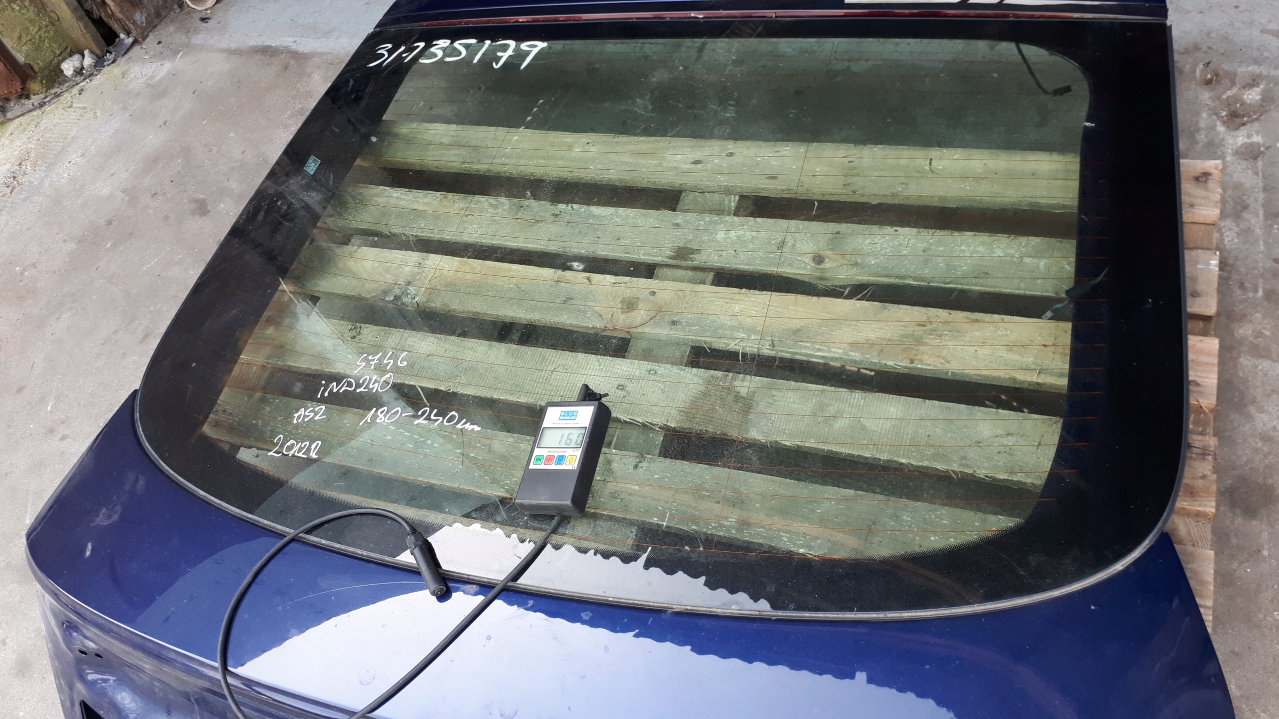 S7 4G A7 trunk door boot rear part window LX5P