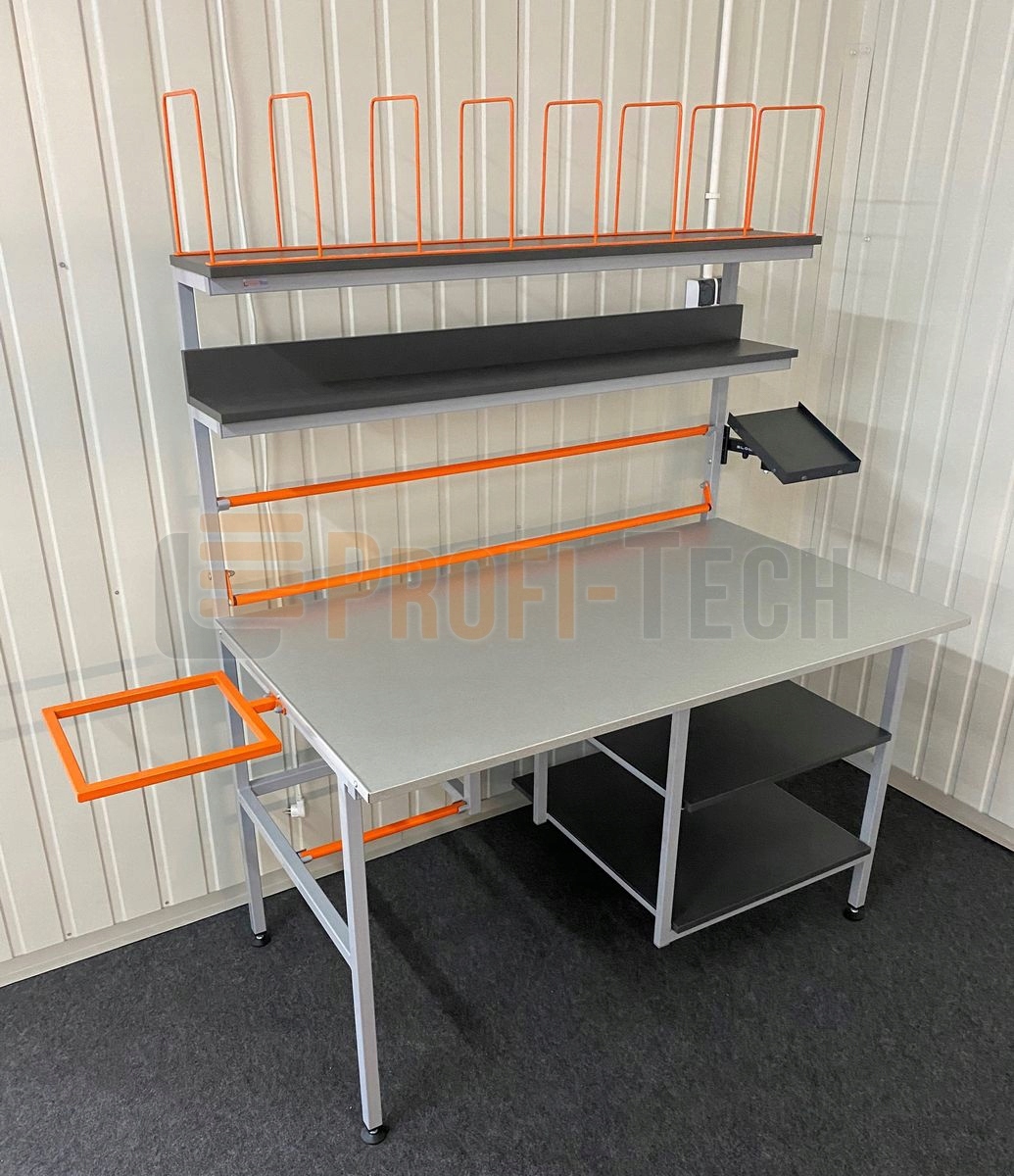 Stół do pakowania paczek e-commerce / uchwyt na drukarkę do etykiet