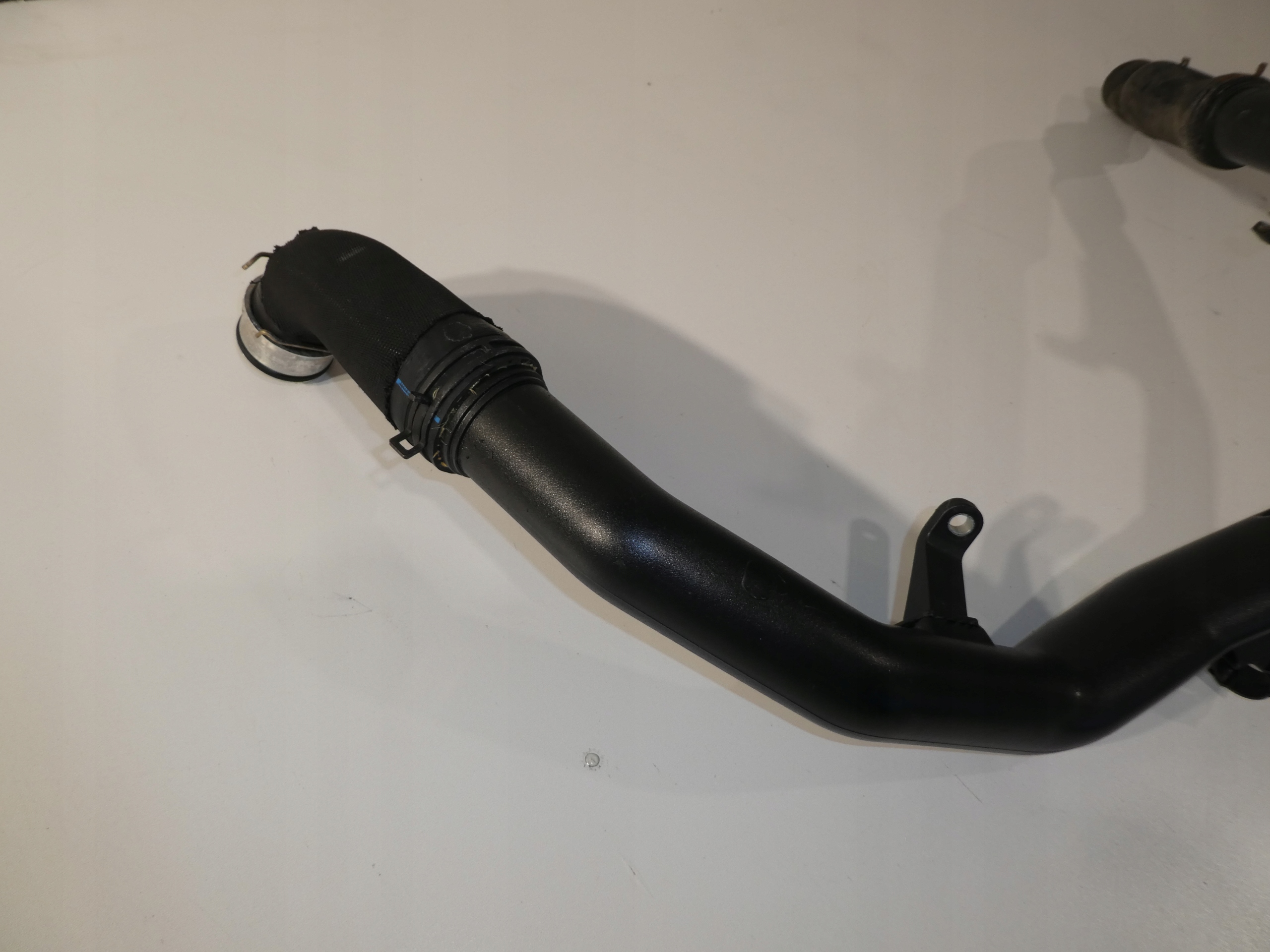 Schlauch intercooler VW POLO 1.4 TDI 6Q0145832K