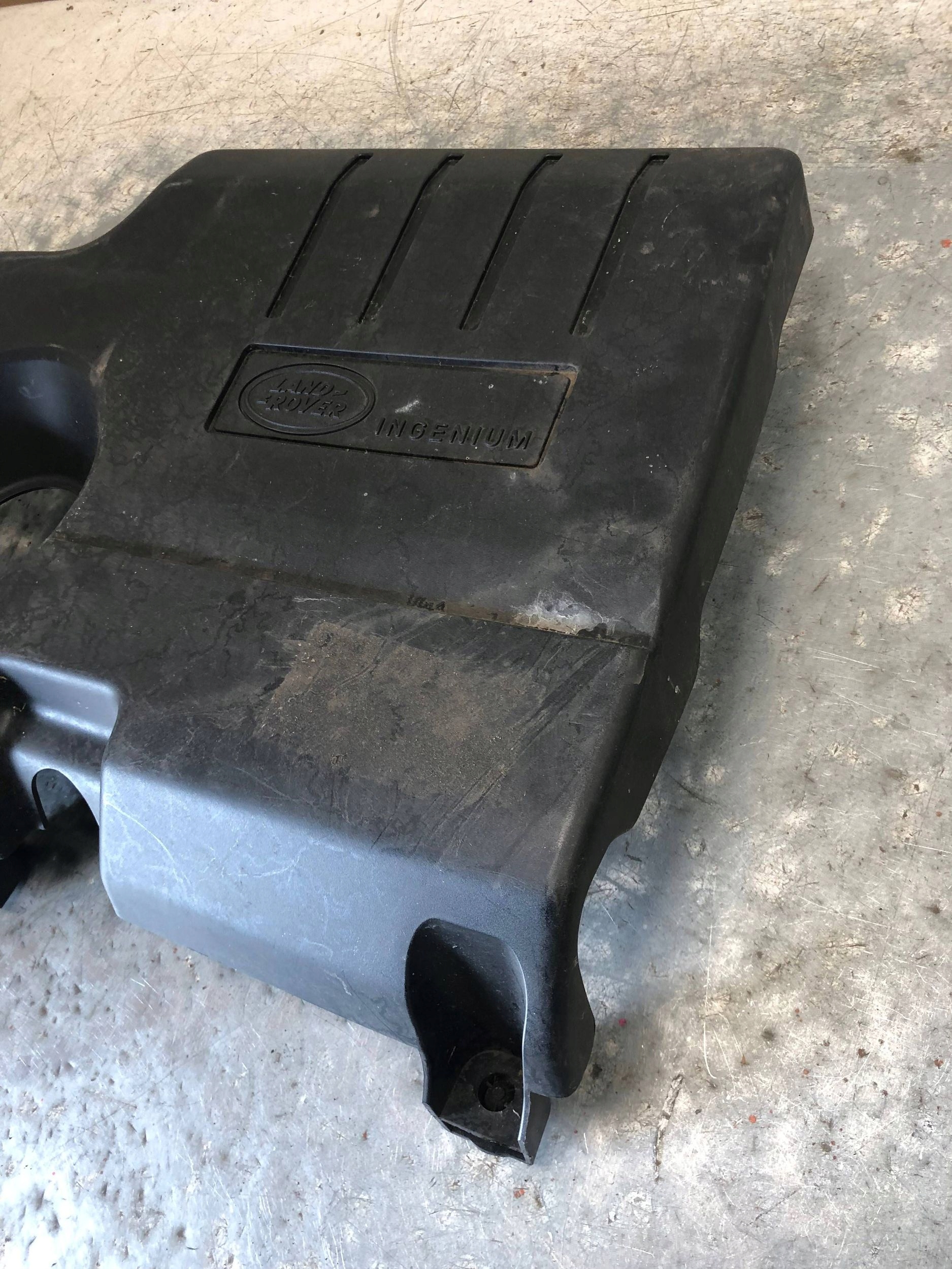 Abdeckung Blende Abdeckung DES MOTORS LAND ROVER GJ32-6A949-B