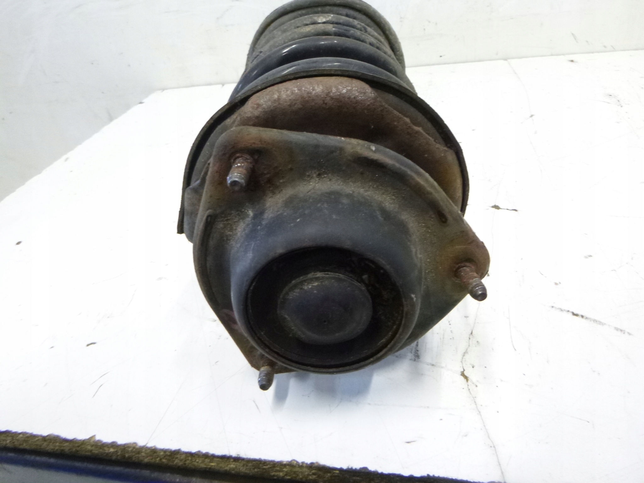 shock absorber front left Hyundai Getz 1.1 2007r.