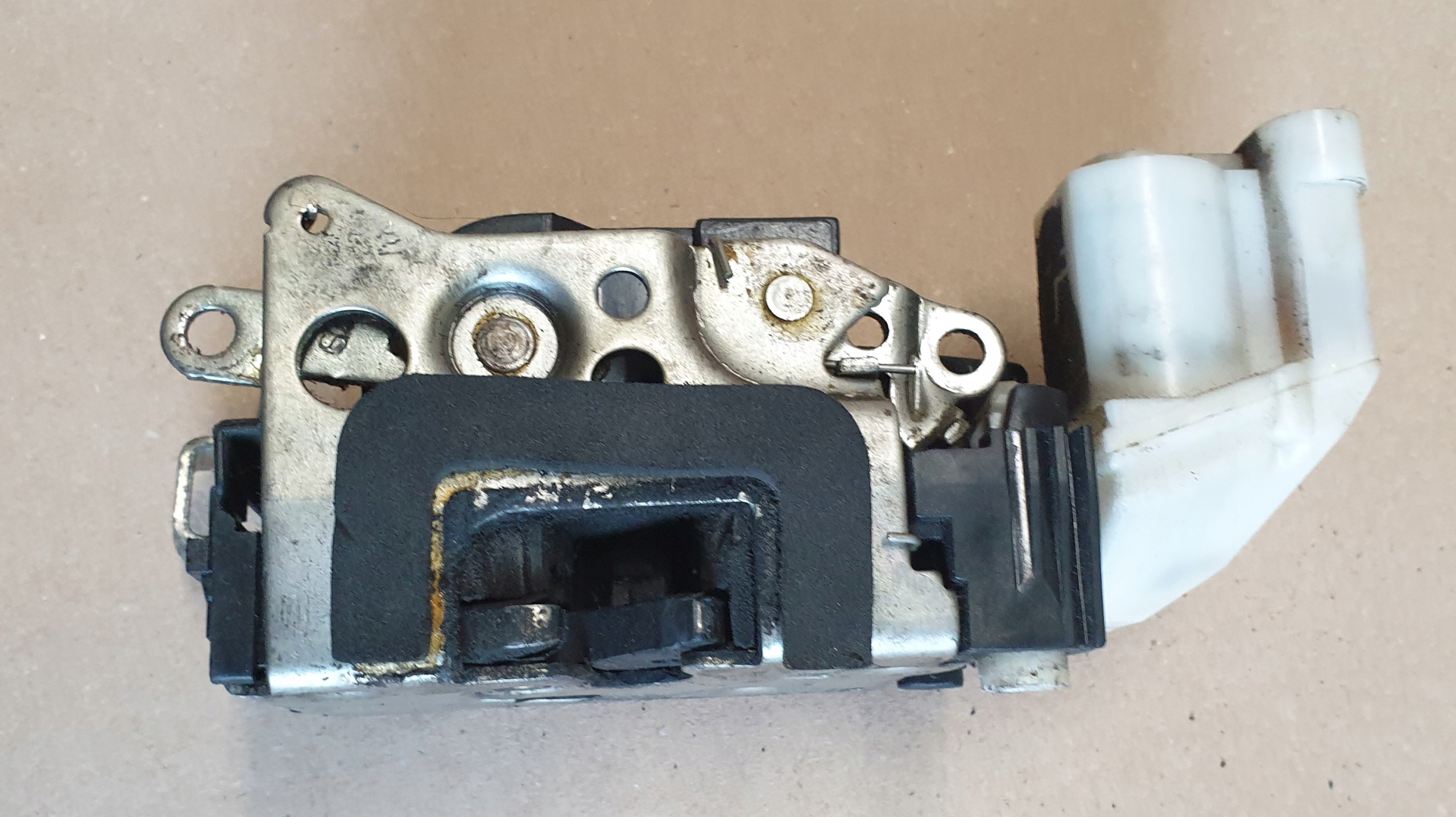 lock door left rear FIAT PUNTO and B792 OE EU
