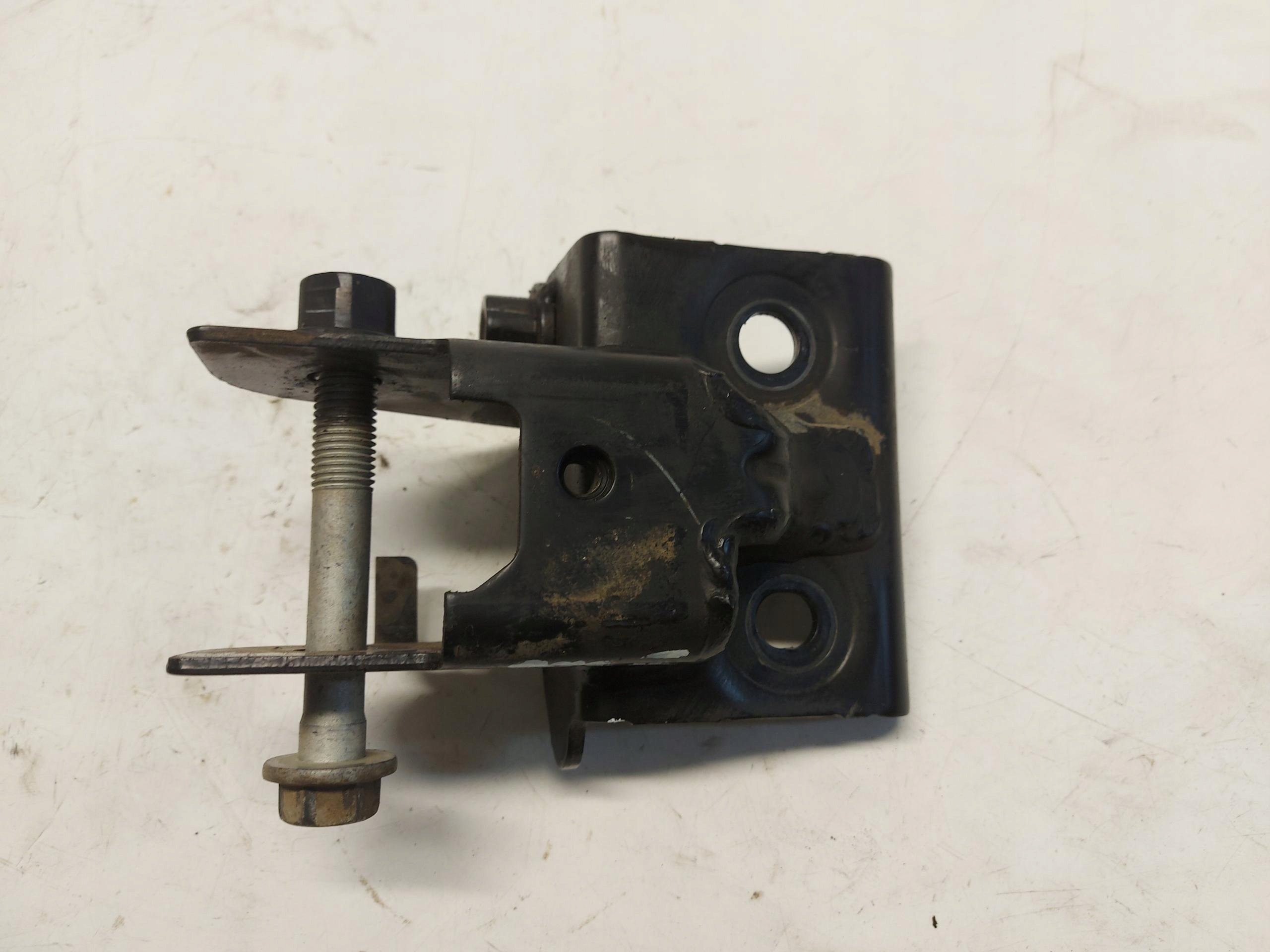 Ford Ranger VI 6 2024r. console holder front MB3W-5D080-AE-JLK01