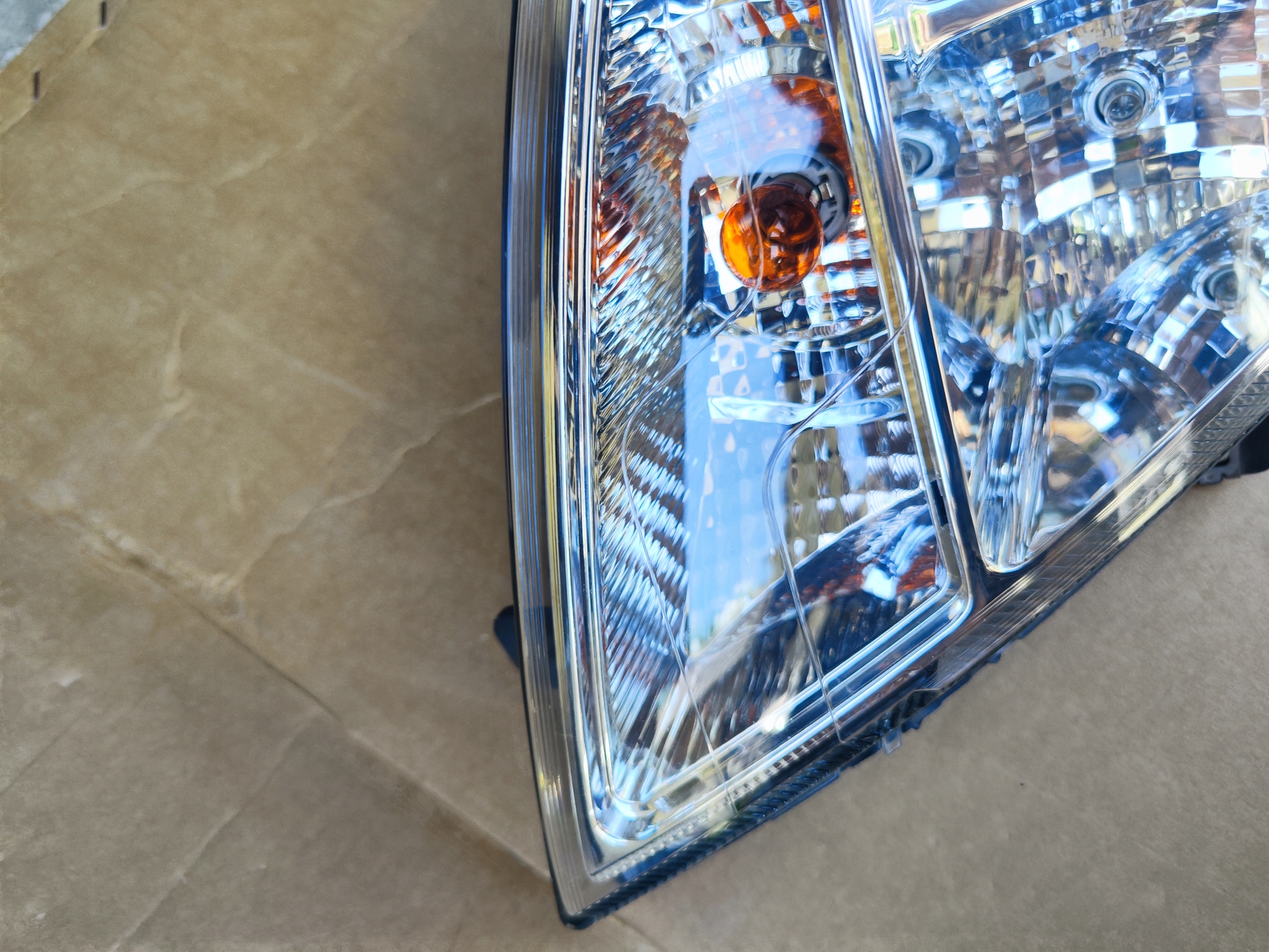 RENAULT TRAFIC OPEL VIVARO II LIFT 06-14 front right light 8200701356