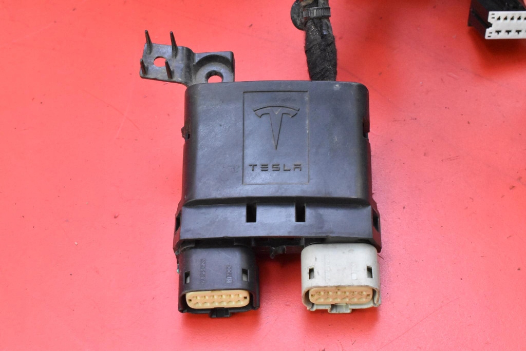 bundle wiring electrical TESLA MODEL S LIFT 306 KM 12-20