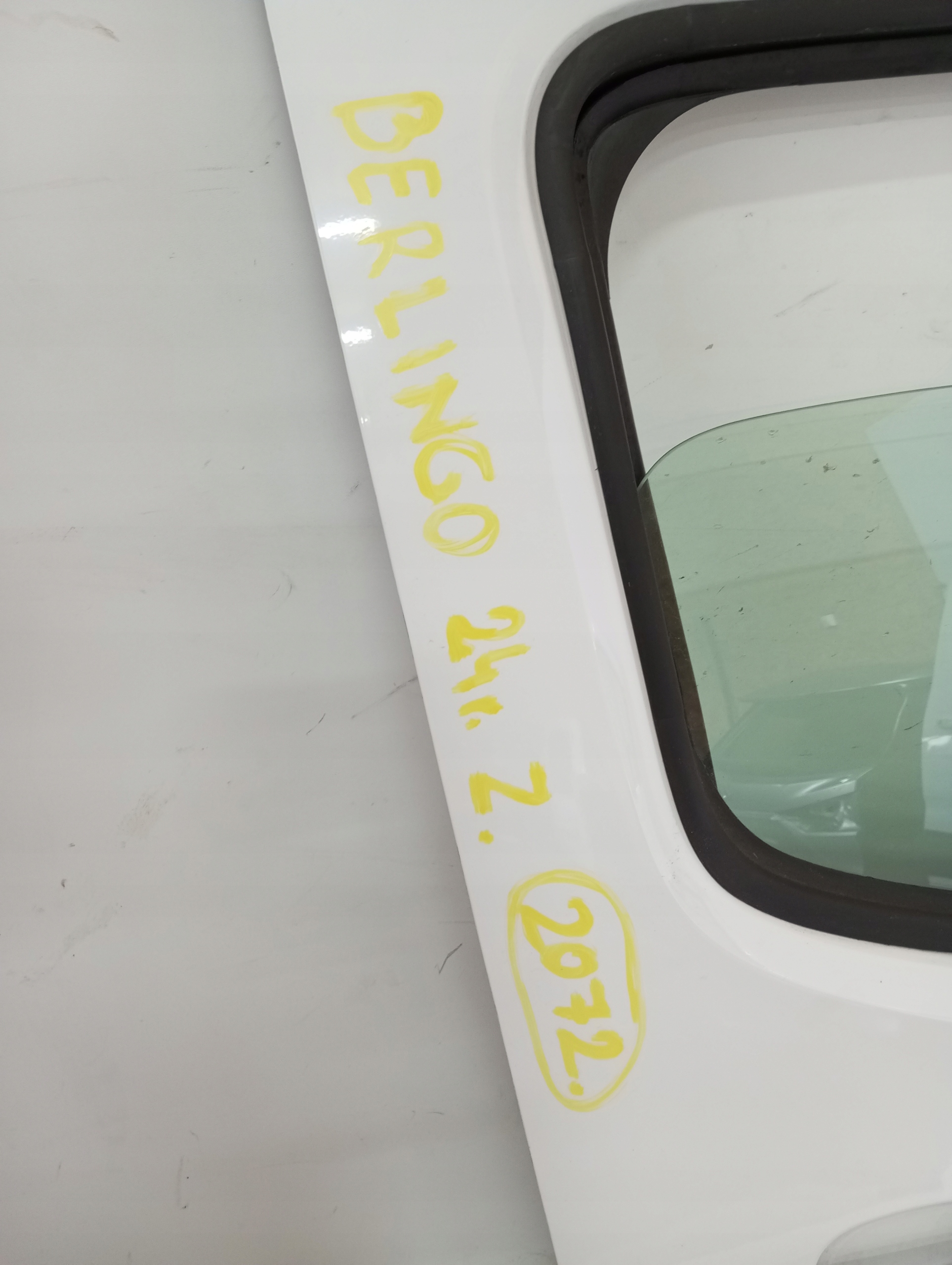 door right front CITROEN BERLINGO 23R