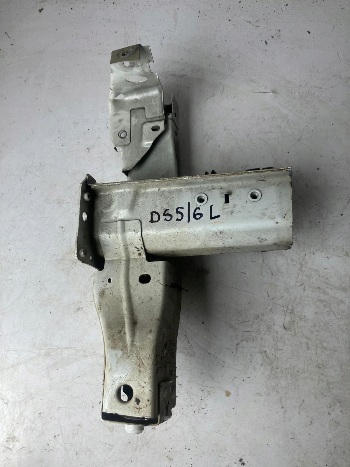 quarter holder supports CITROEN DS5 left front