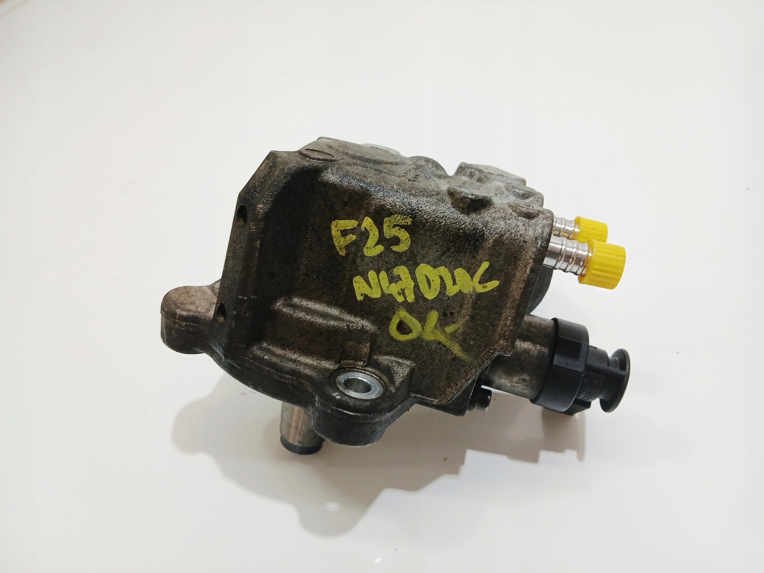 Einspritzpumpe BMW X3 F25 N47D20C 7810696