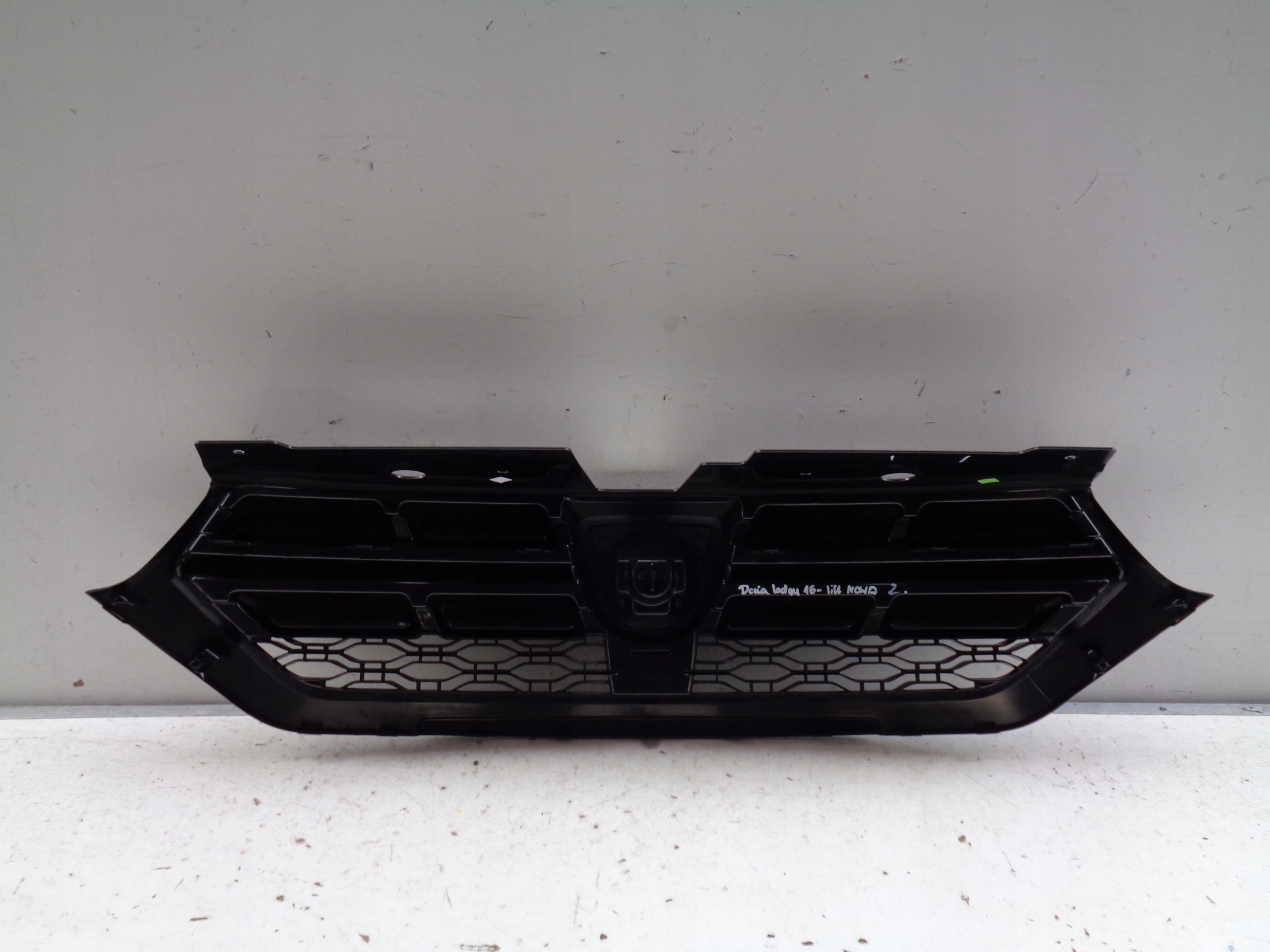 nova maska DACIA LODGY 18- LIFT