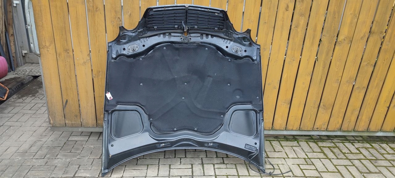 bonnet Mercedes W208 K197