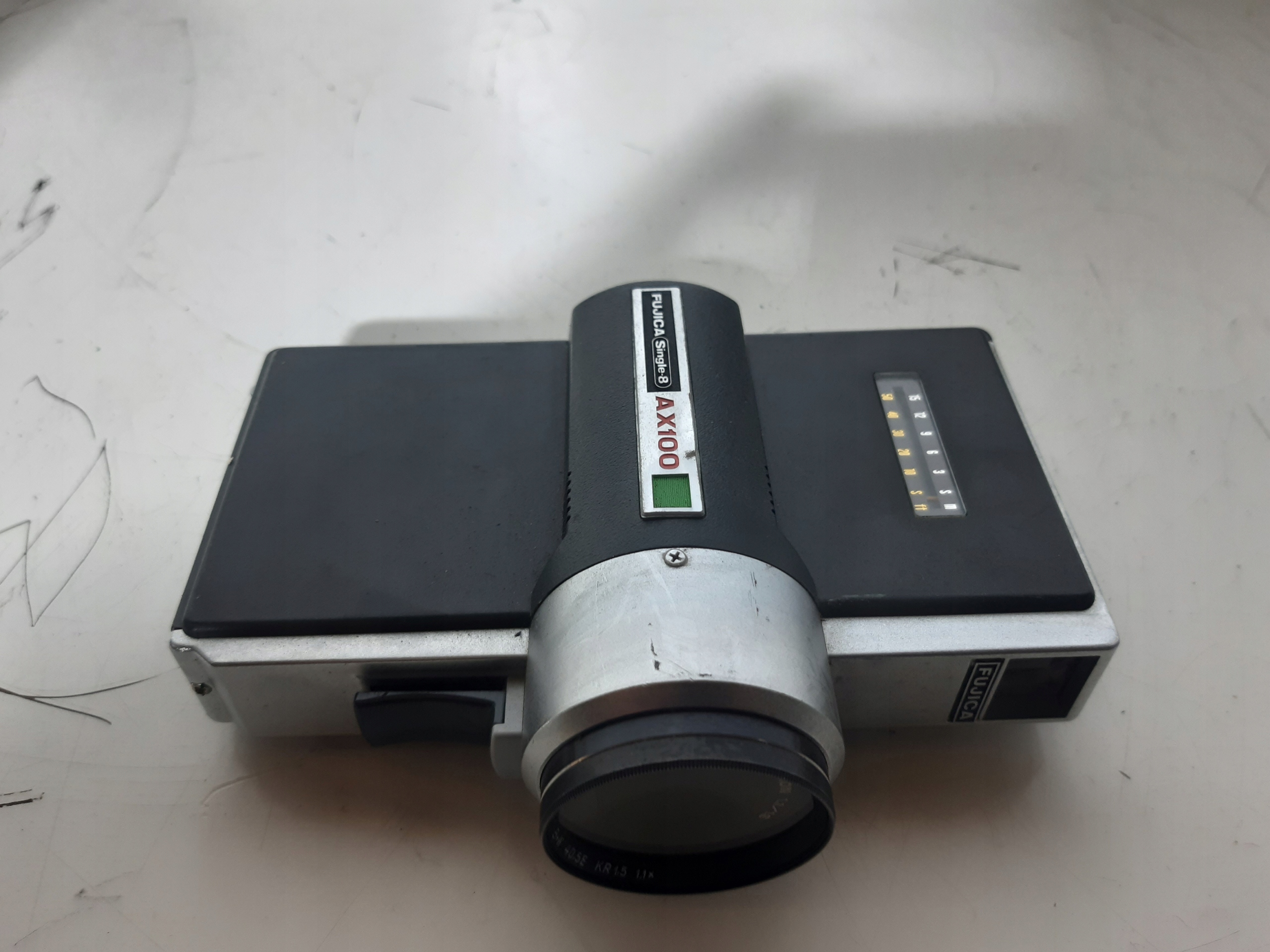 Kamera analogowa FUJICA Single-8 AX100 Video8