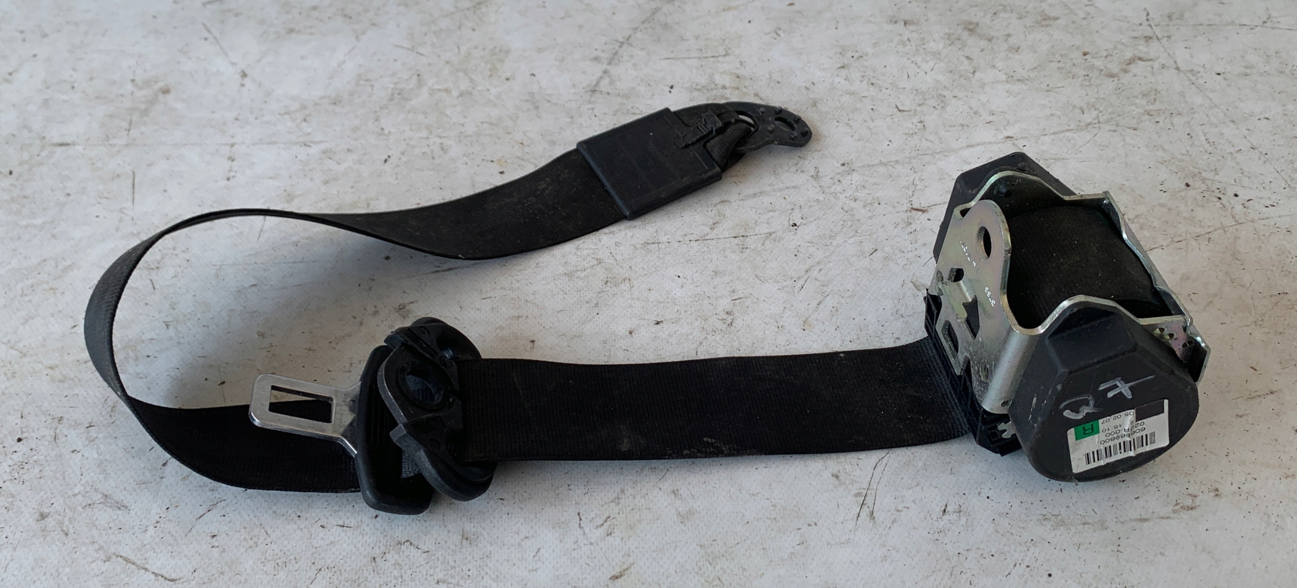 # Gurten Sicherheits rechts heck AUDI Q7 4L0857806G