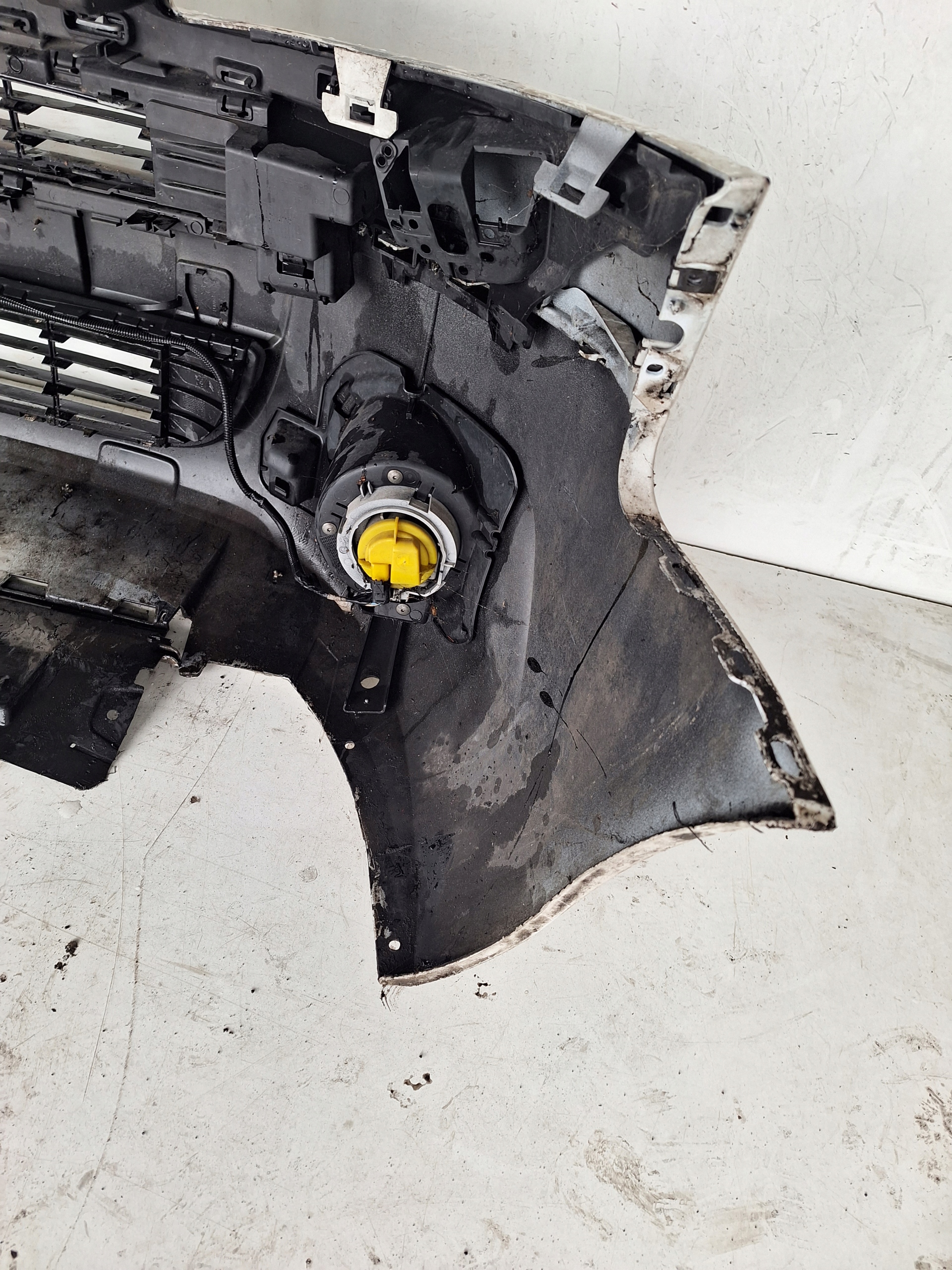 PEUGEOT PARTNER III XTR 08-12 bumper