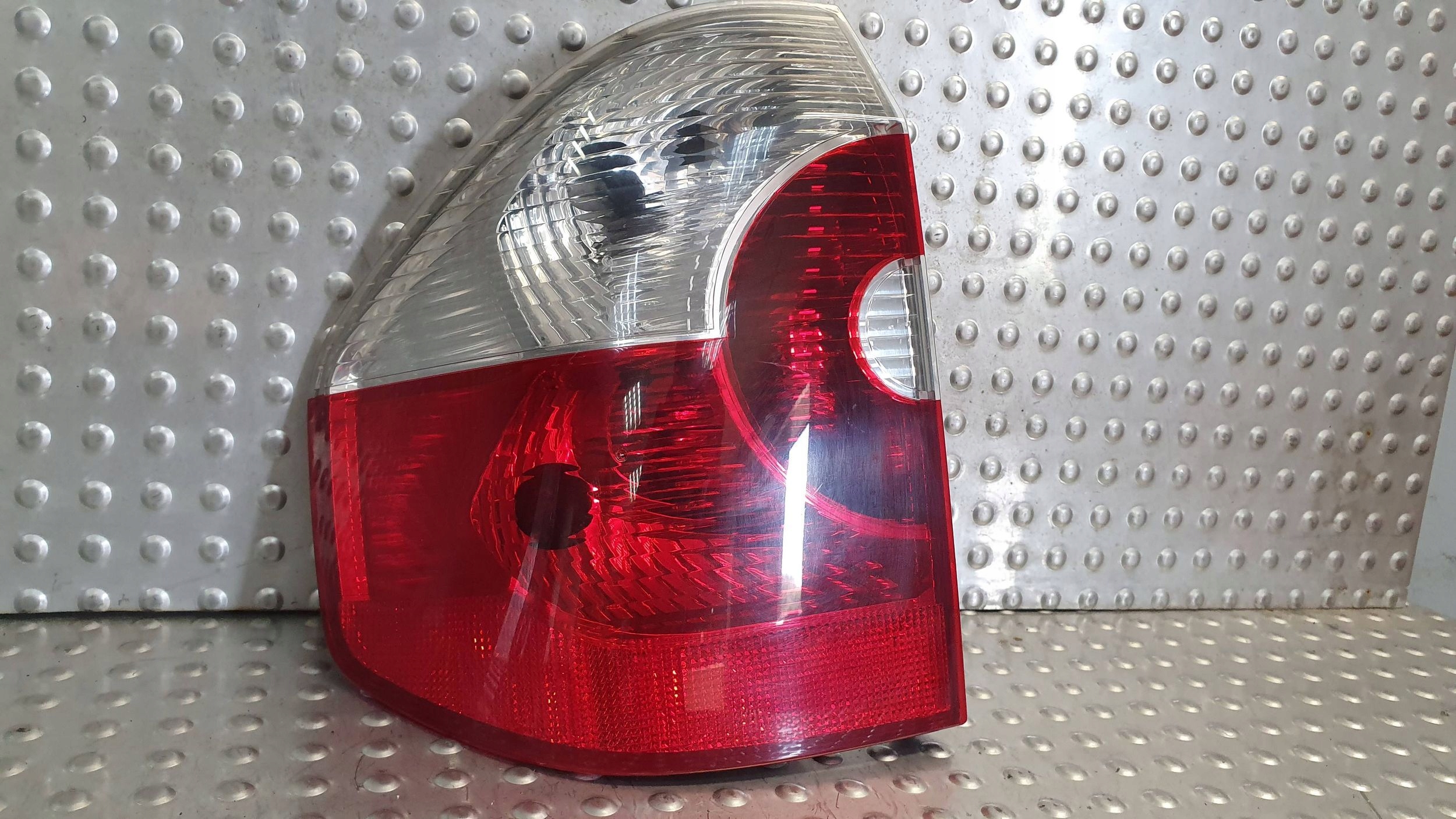light rear part left BMW X3 E83 Lift 6990169 06