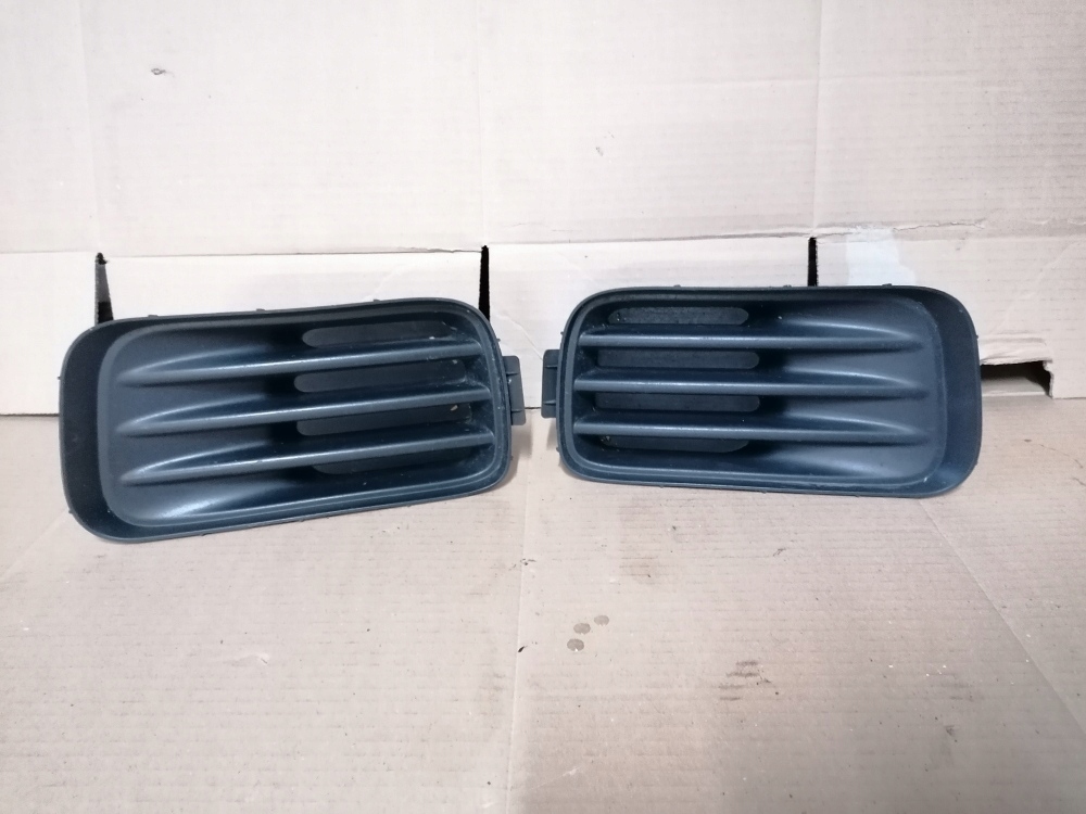 71107-SEA-000 - HONDA ACCORD VII ГАЛОГЕННА КРИШКА ЛІВА 02-05R