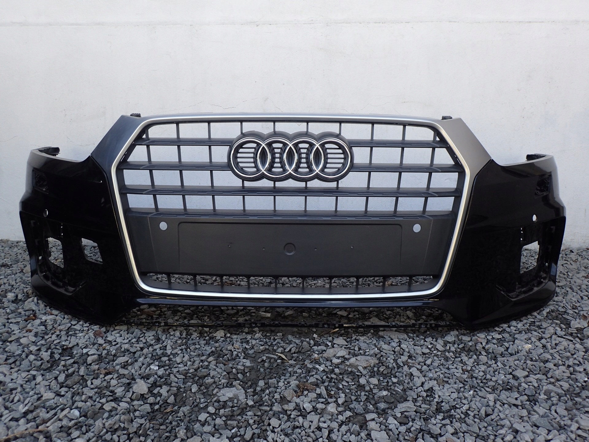 bumper front front AUDI Q3 8U 8UB LIFT 2015