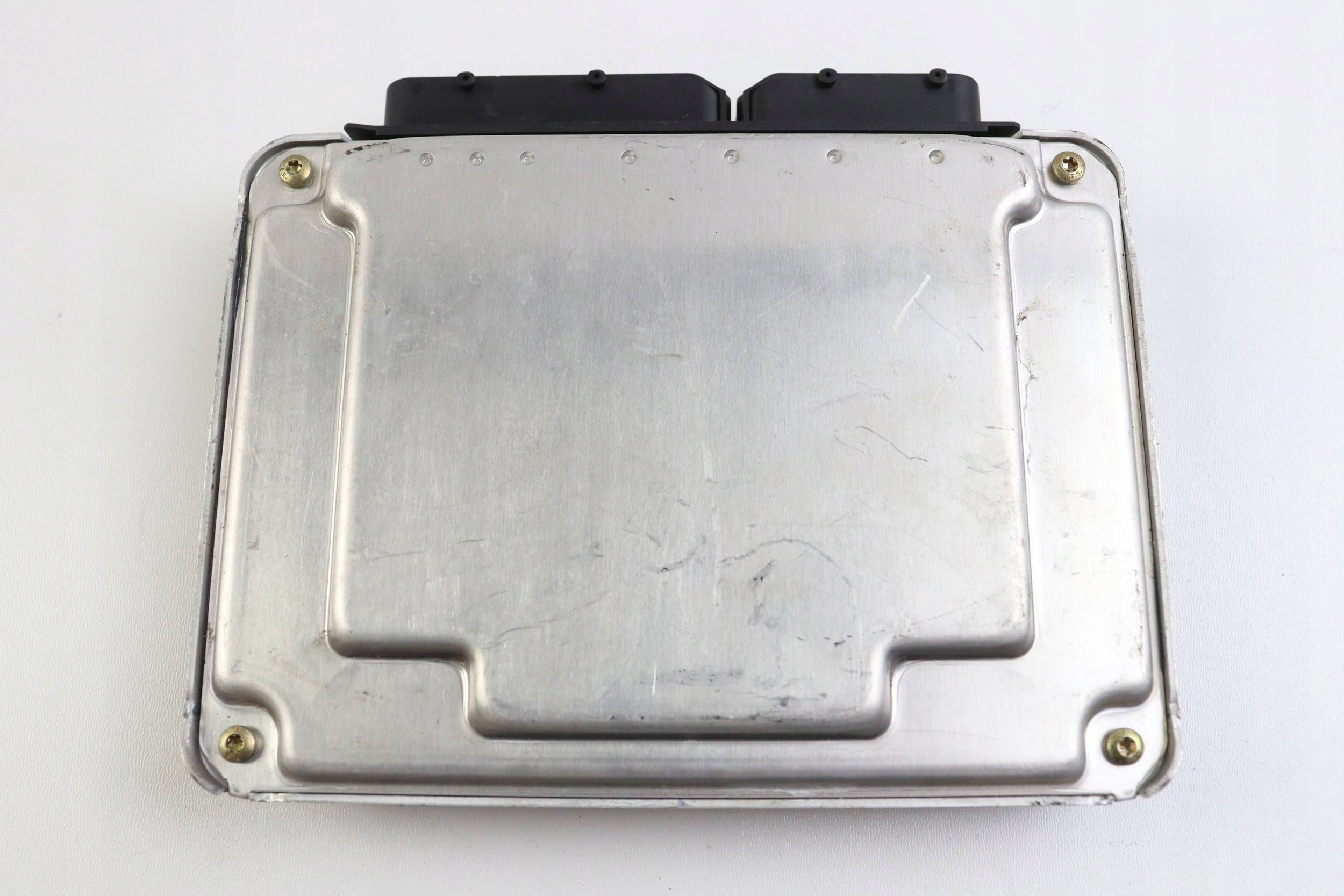 VW PASSAT B5 module control unit of the engine 1.9 TDI 038906019CD 0281010218