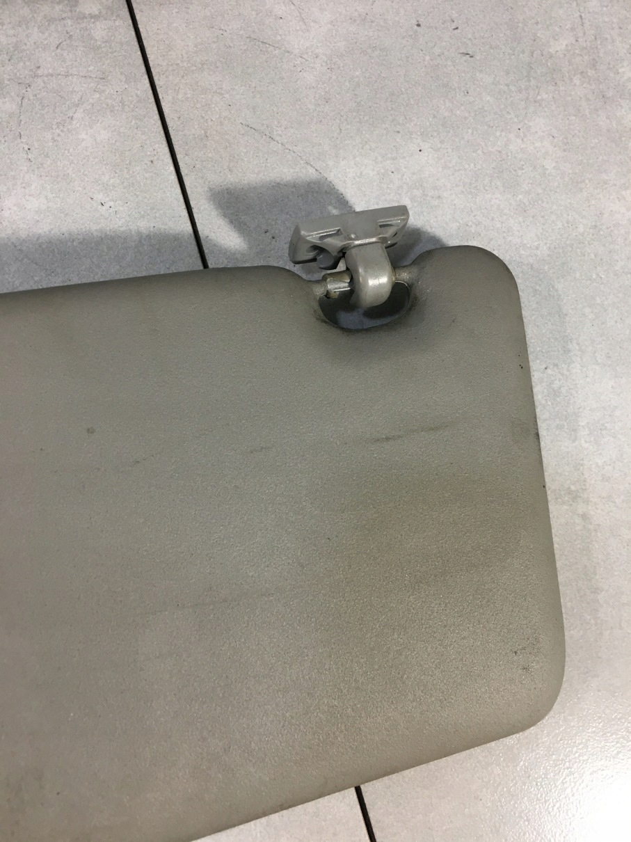 Blende Abdeckung PRZECIWSLONECZNA AUDI A3 1.6 8L
