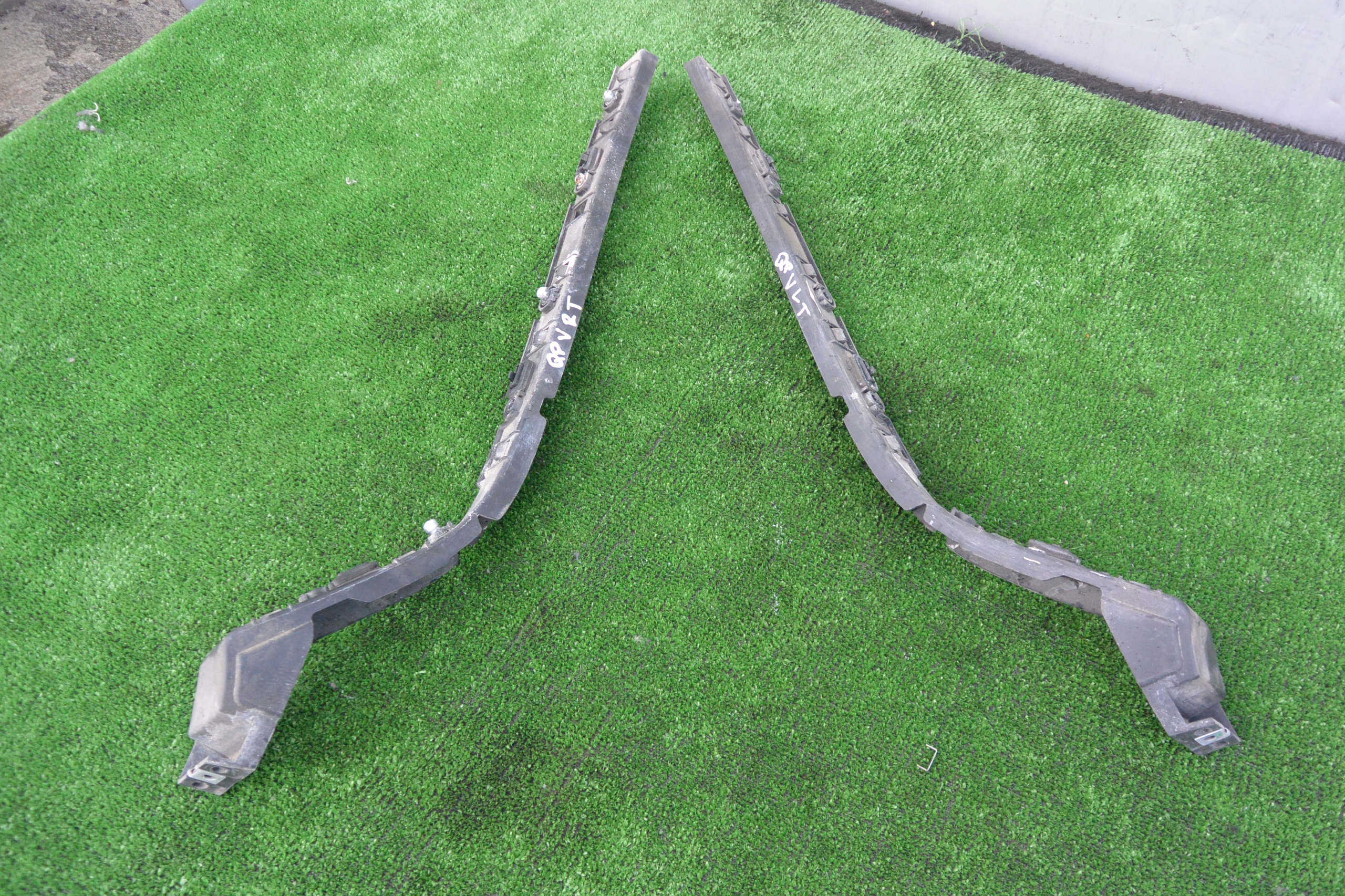 bumper bracket rear part MASERATI QUATTROPORTE VI
