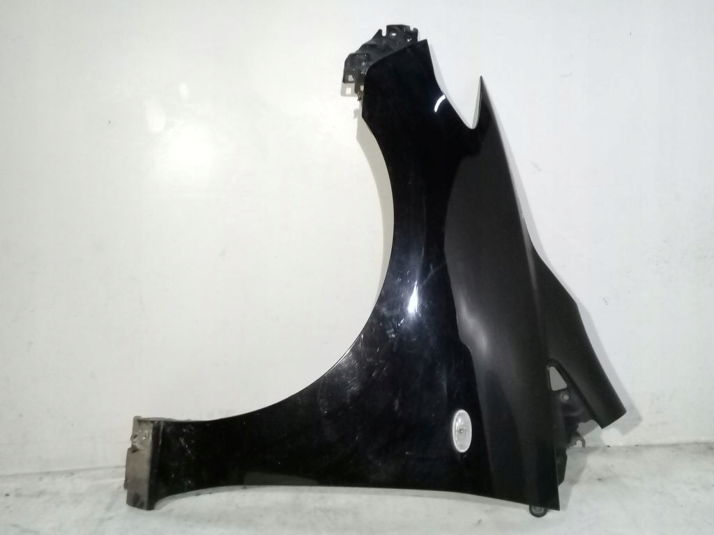 Mazda 5 e lift parafango sinistra 16W