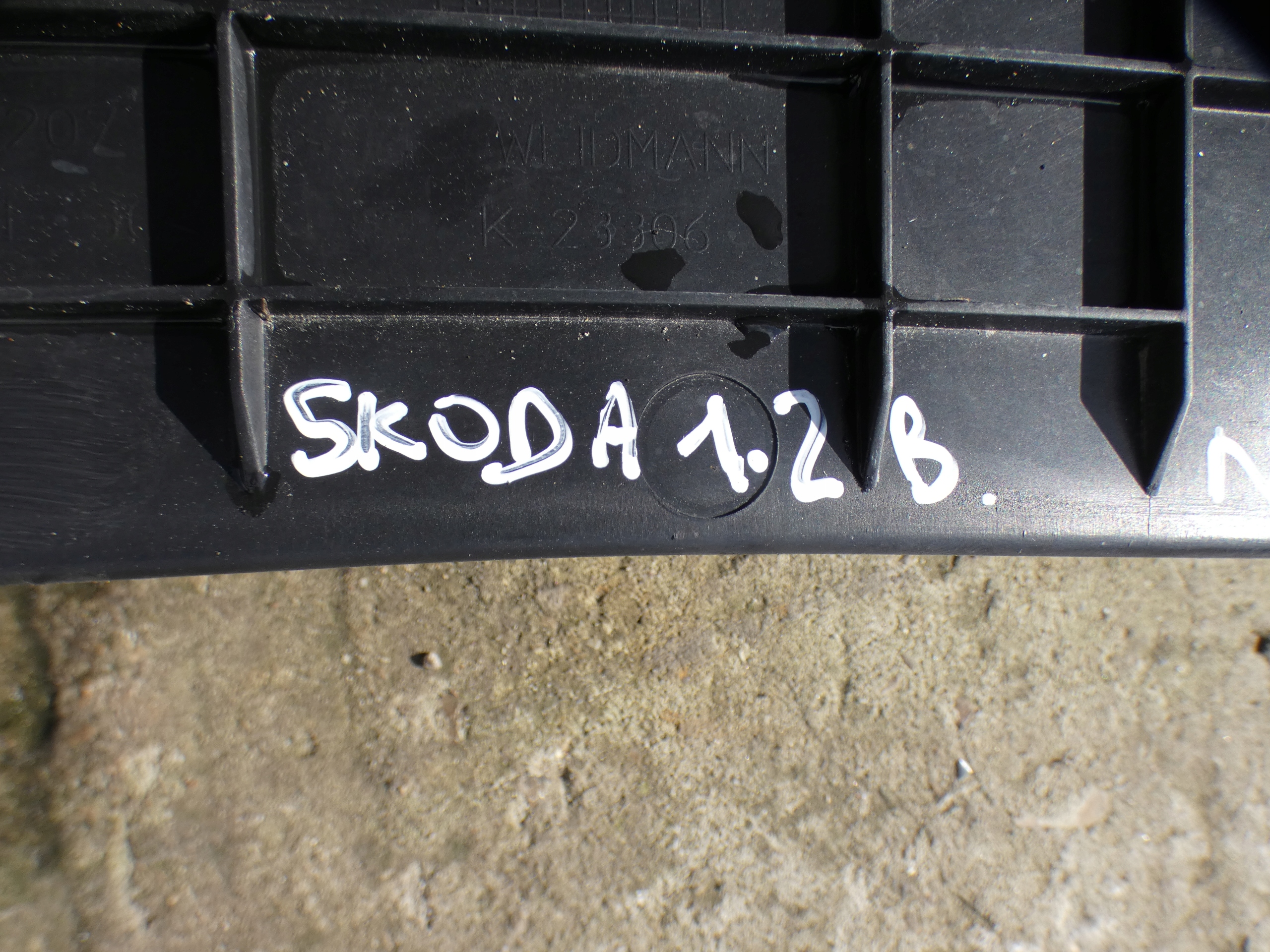 ventola radiatore SKODA FABIA e 1.2 600121207E KOMPLET