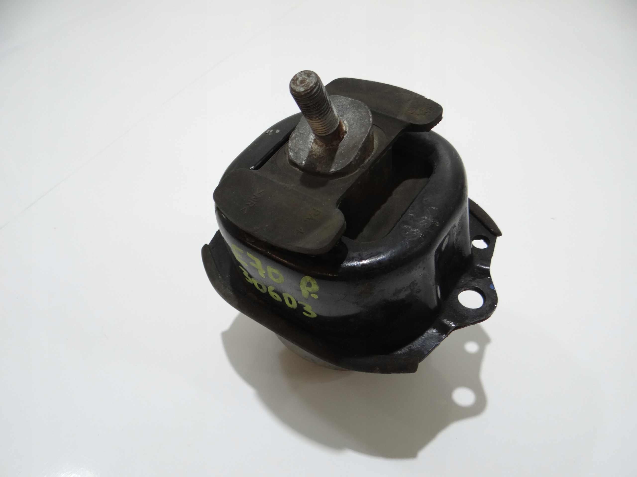 engine mount right BMW X5 E70 306D3 6784416