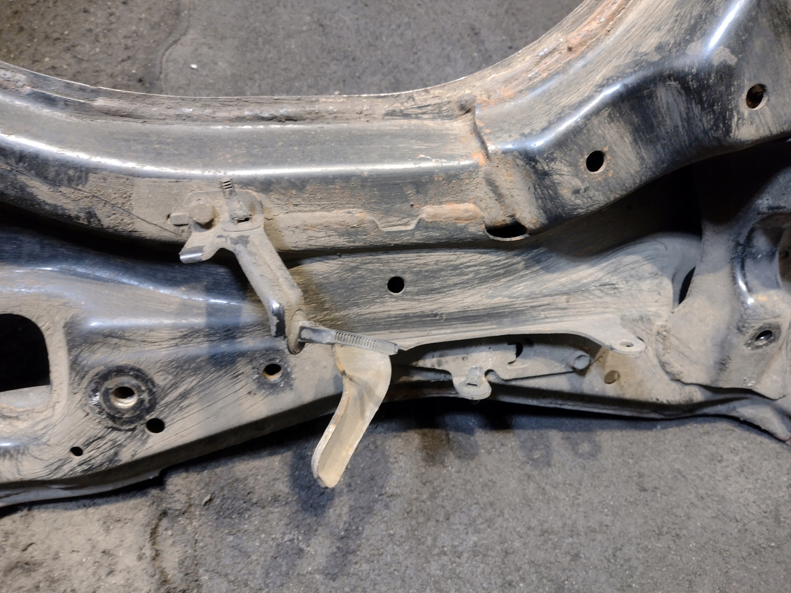 subframe axle beam front Honda Civic VIII UFO 1,8 and-VTEC