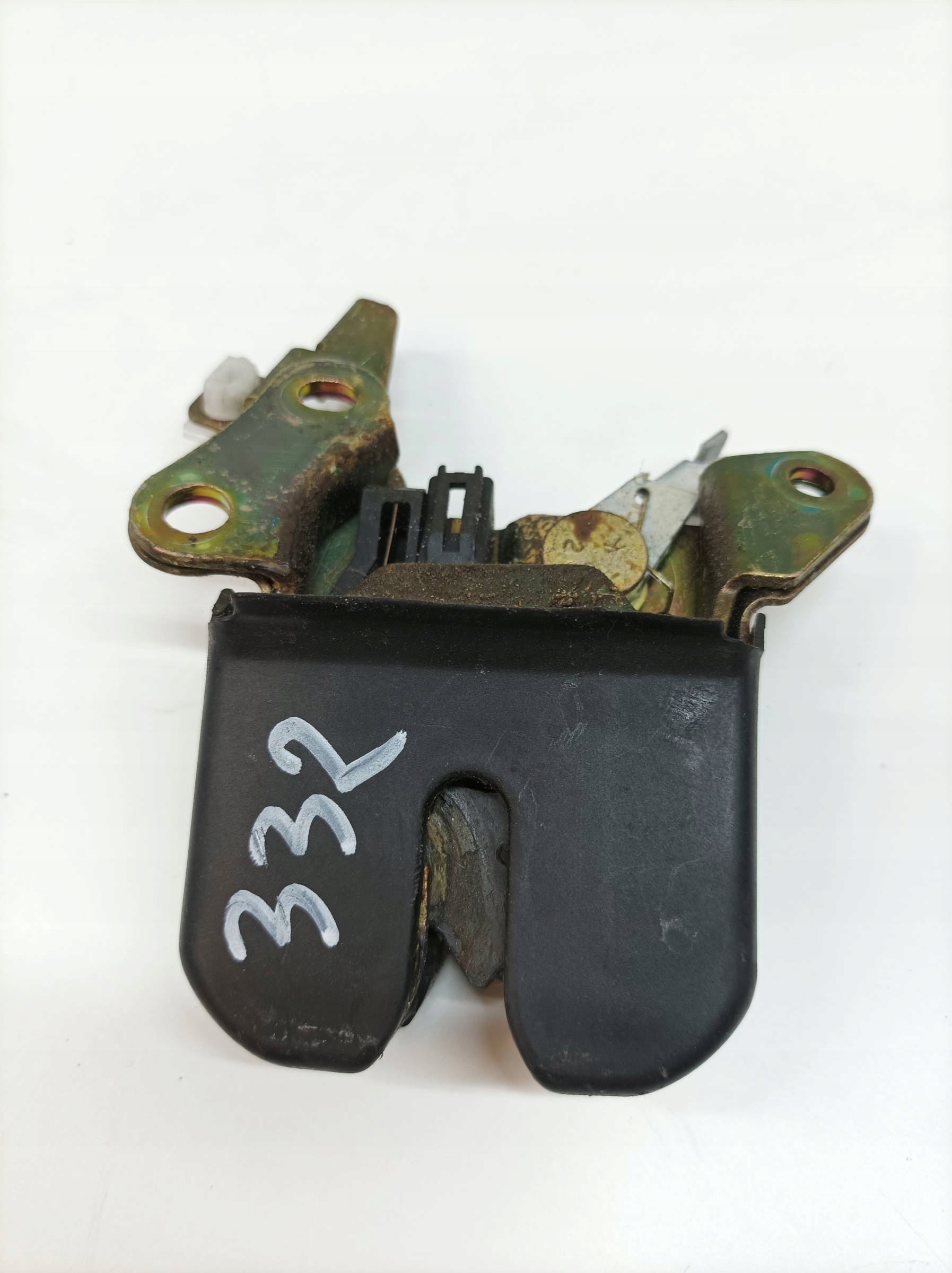 lock bonnet boot Toyota Celica VII (1999-2006)