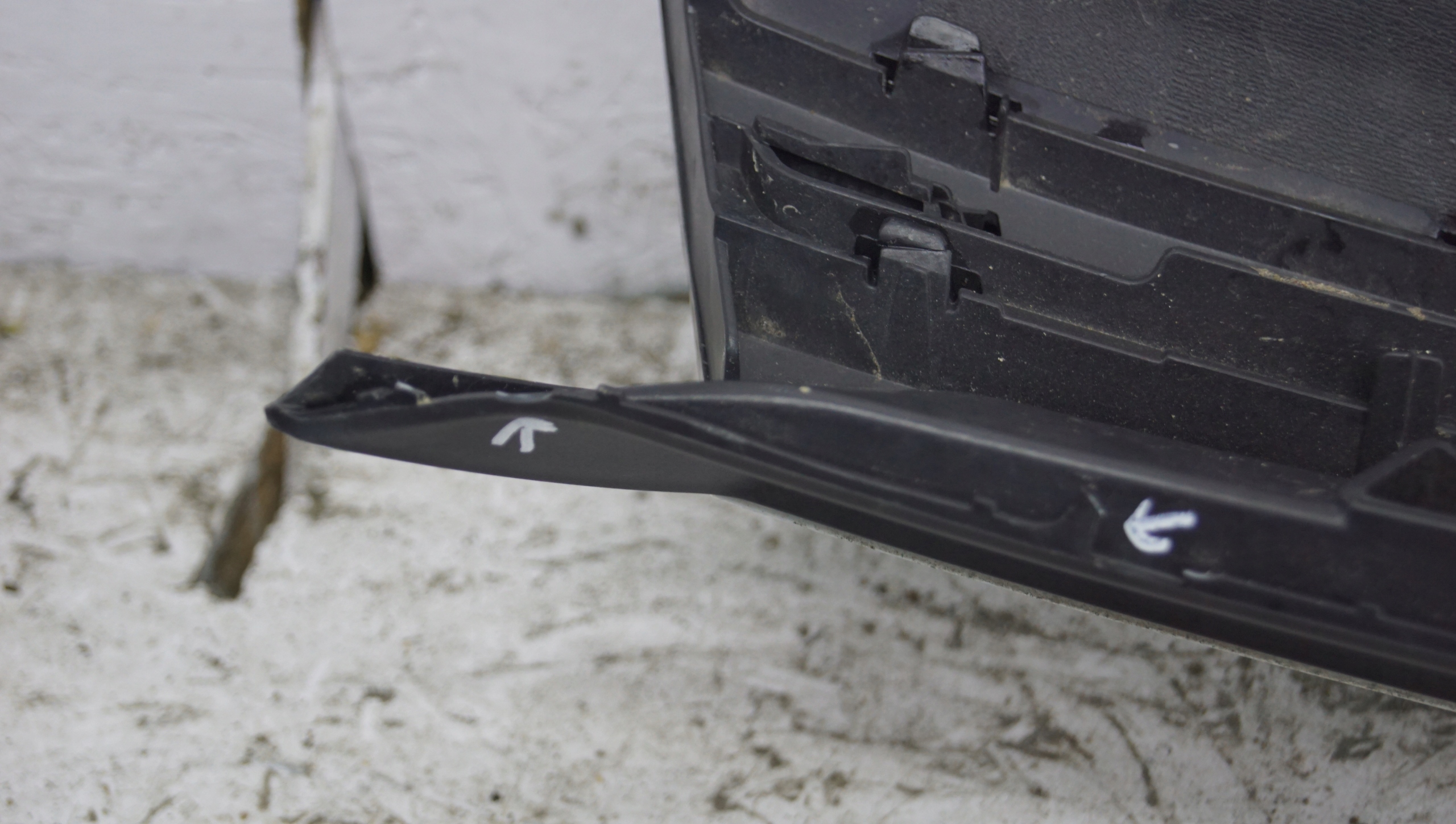 решетка радиатора vw GOLF VI 6