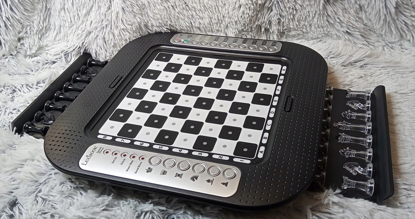 Chessman FX 32 Lexibook OPIS!!! Minimalna liczba graczy 1