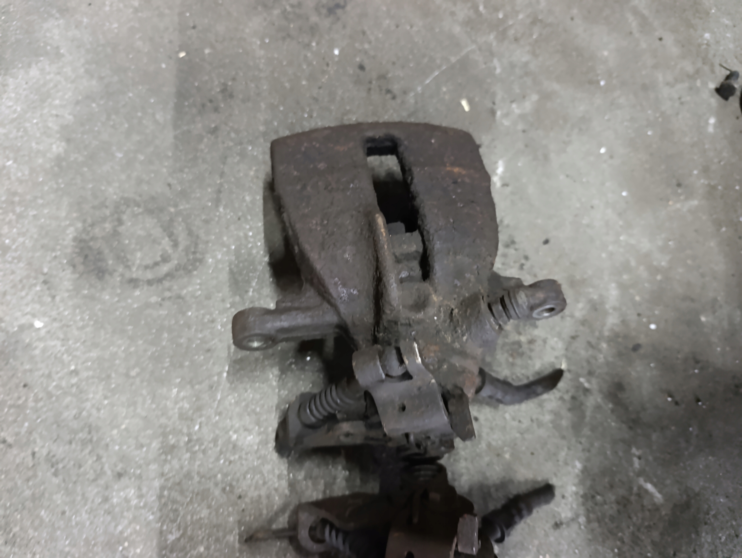 calipers brake rear part VW T5 T6 komplet left/ right