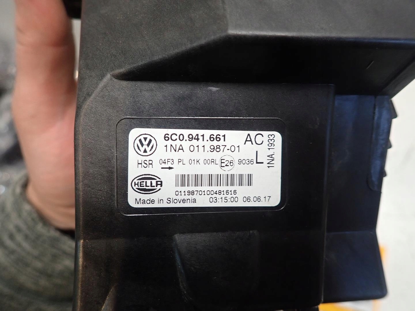 Nebelscheinwerfer links VW POLO V LIFT 2014- 6C0941661AC